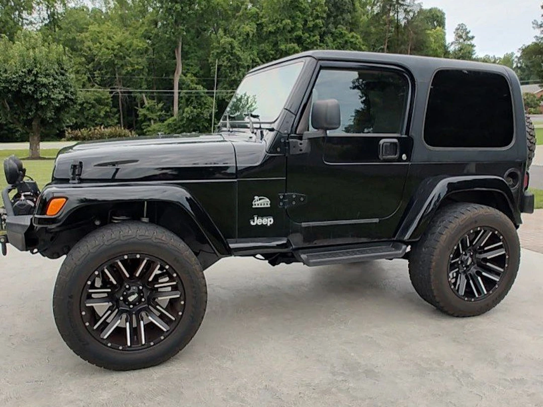 2003 Jeep Sahara