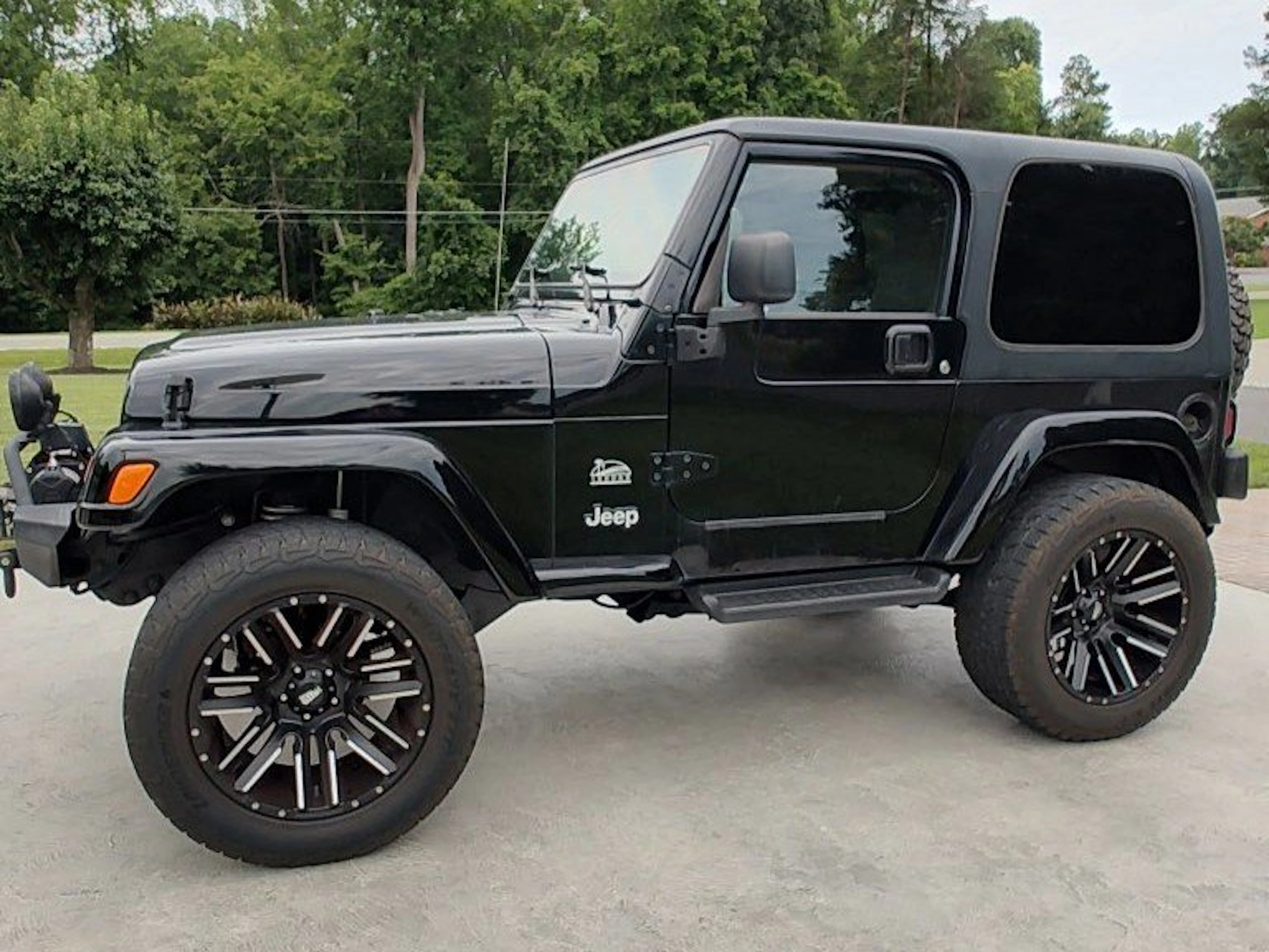 2003 Jeep Sahara