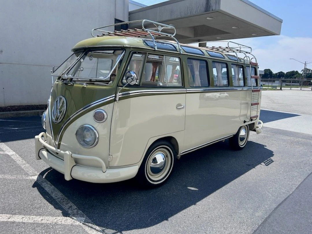 1971 Volkswagen Type 2 Microbus