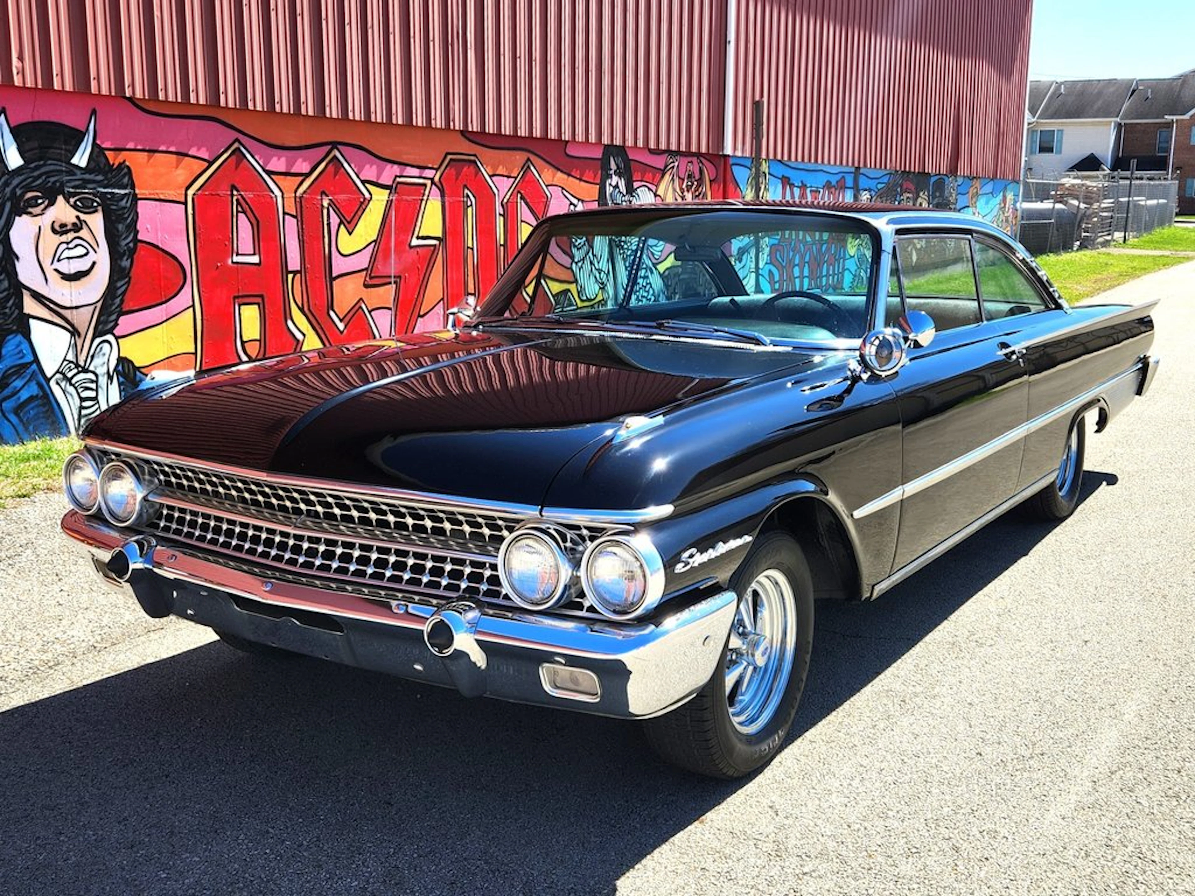 1961 Ford Galaxie Starliner