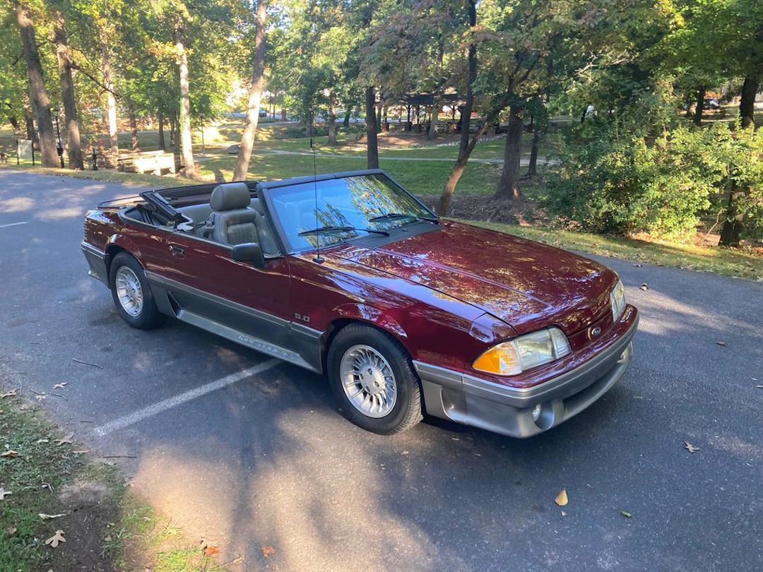 1988 Ford Mustang GT
