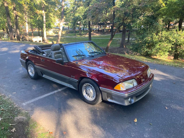 1988 Ford Mustang GT