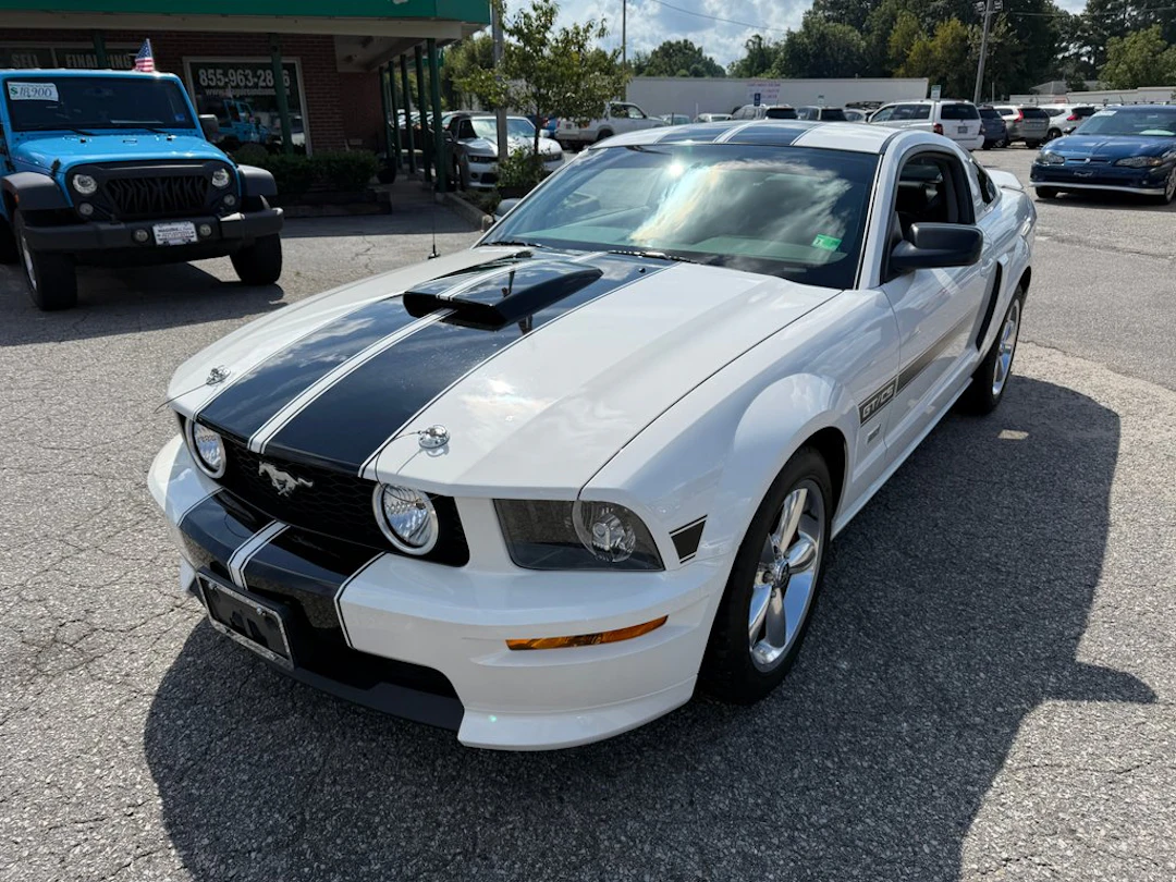 2008 Ford Mustang GT Deluxe