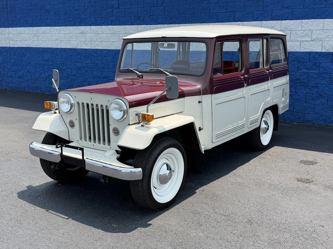 1976 Mitsubishi Jeep J36