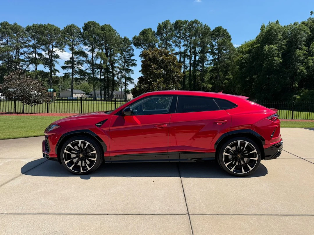 2022 Lamborghini Urus