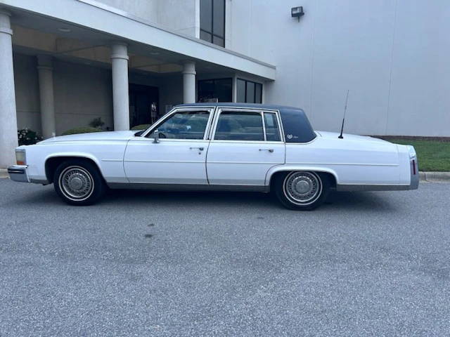 1985 Cadillac Brougham D'Elegance