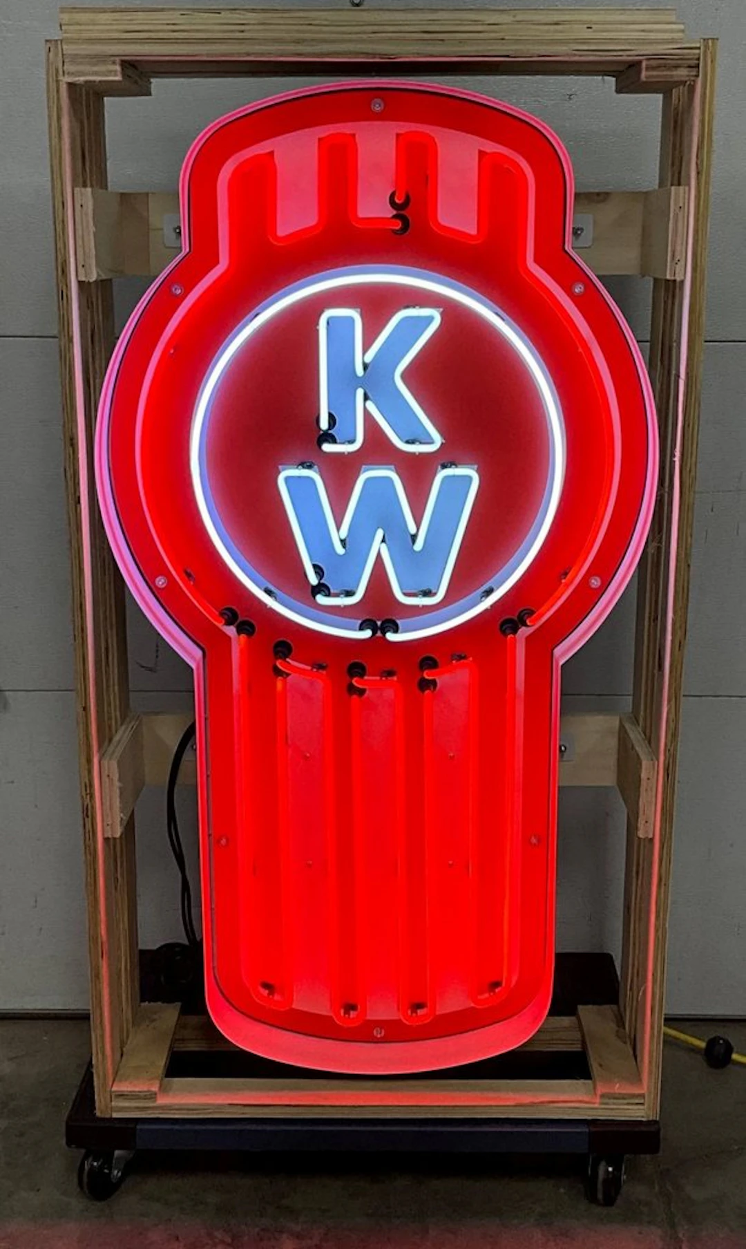KENWORTH TRUCK NEON SIGN