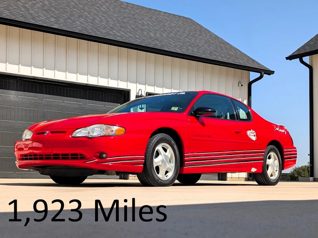 2000 Chevrolet Monte Carlo SS Dale Earnhardt Edition