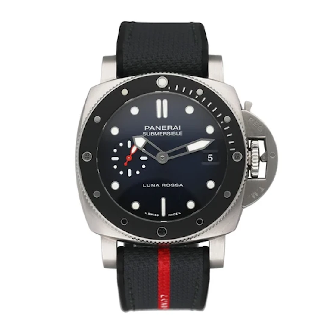 Panerai Submersible Luna Rossa PAM01565 Blue sun-brushed Dial Steel