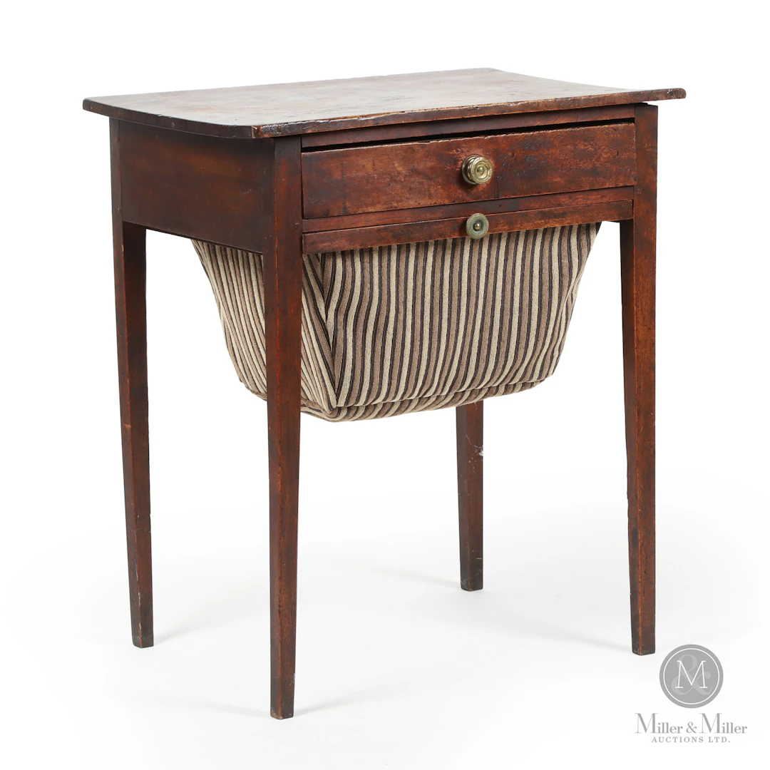 Tapered Leg Sewing Stand