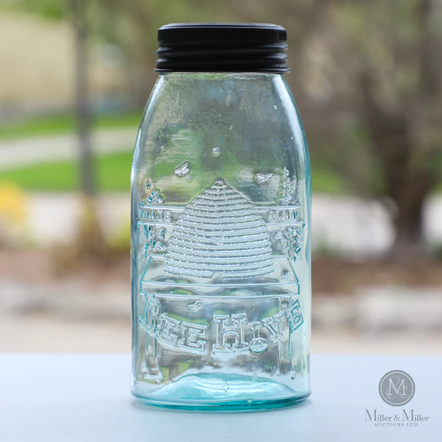 Beehive 1/2 Gal Fruit Jar