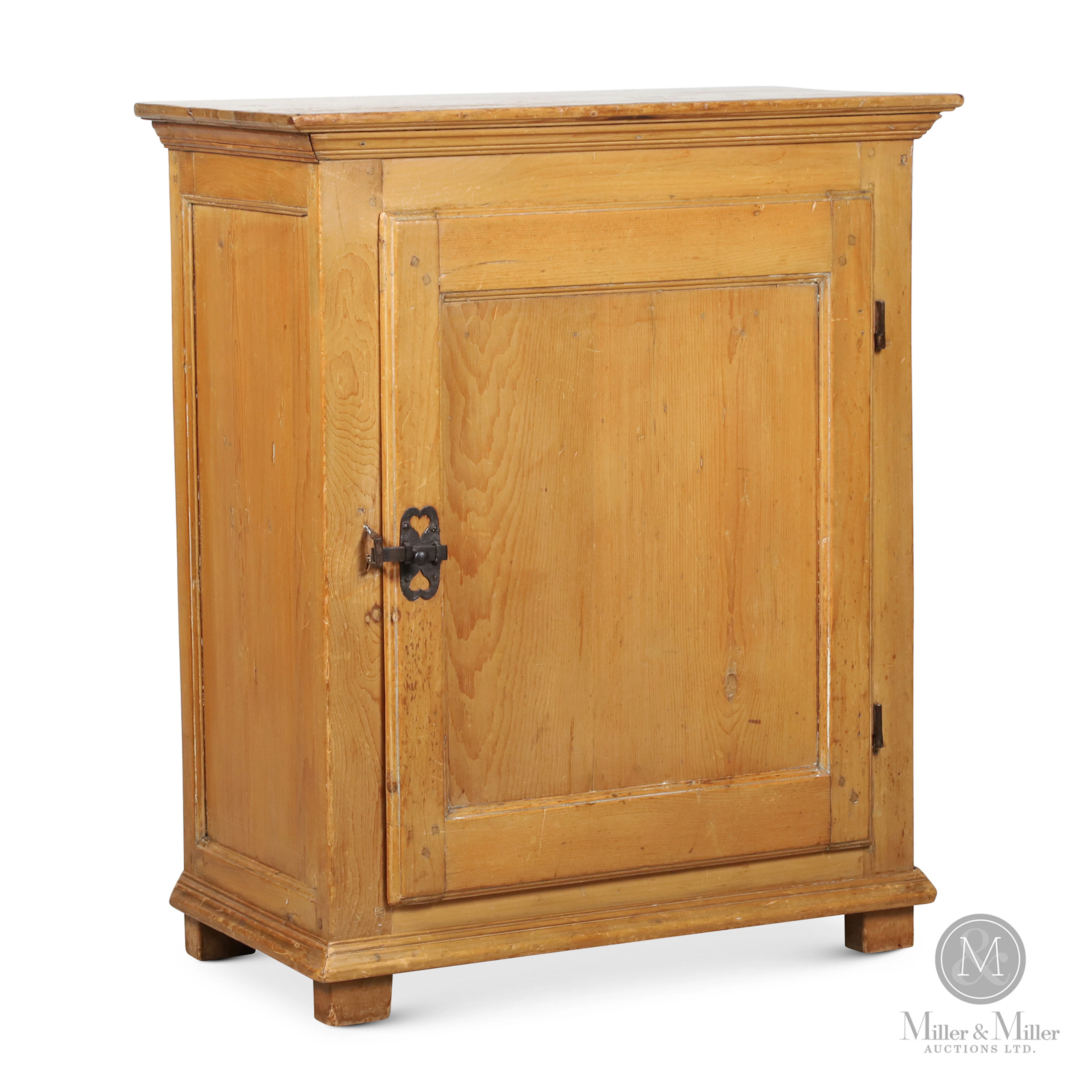 Buffet du couvent / Small Convent Buffet