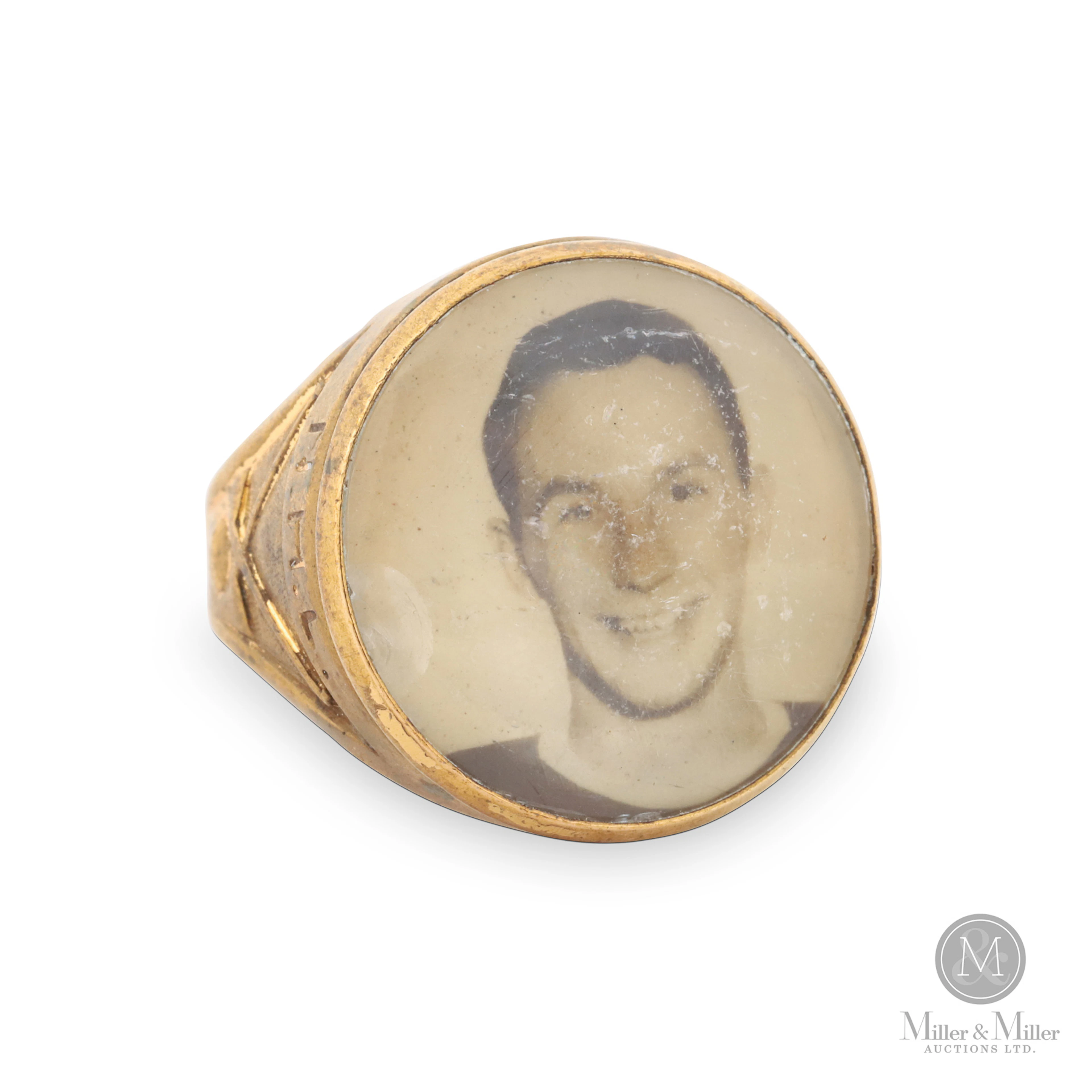 1949-51 Beehive Premium Ring Featuring Allan Stanley