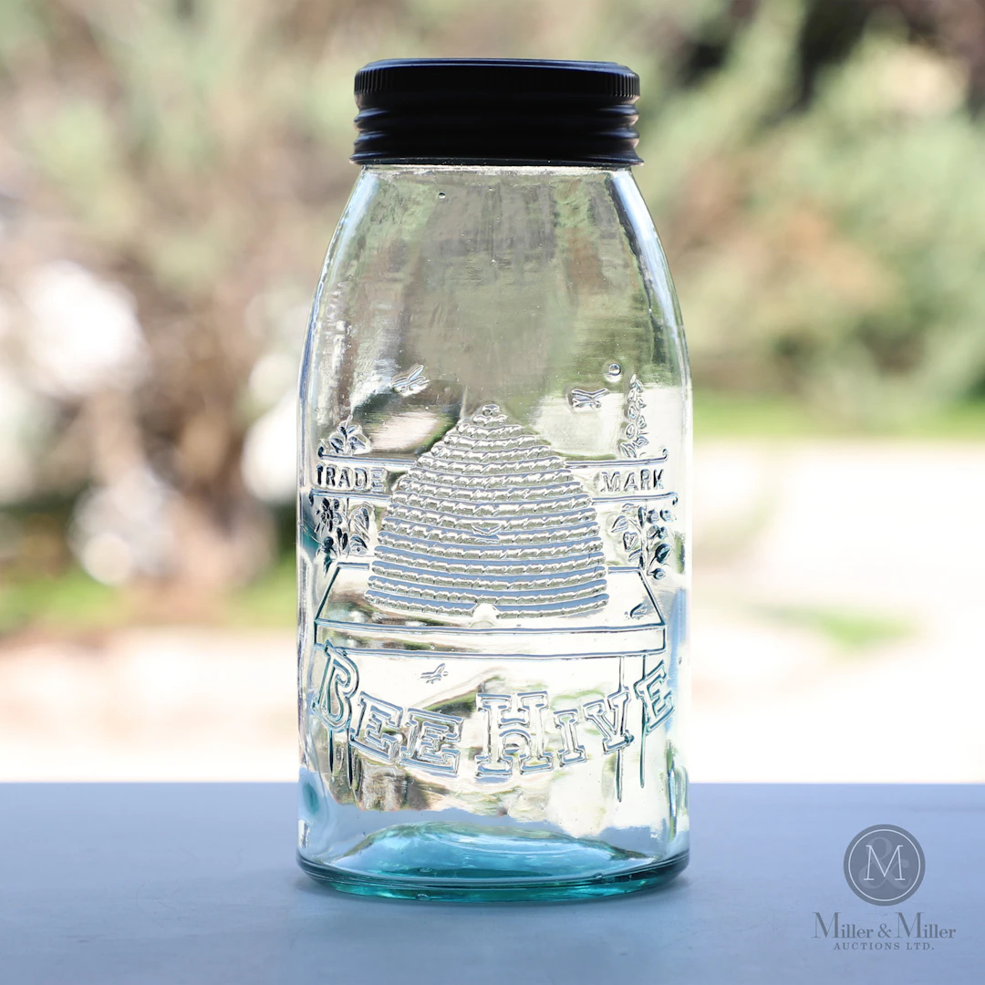 Beehive 1/2 Gal Fruit Jar