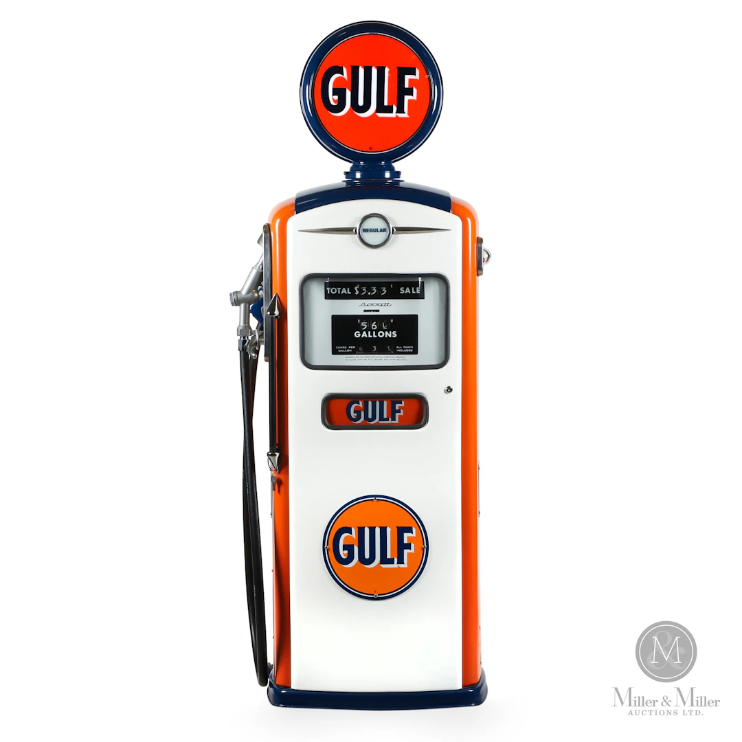 Bennett Model 966 Gas Pump in Gulf