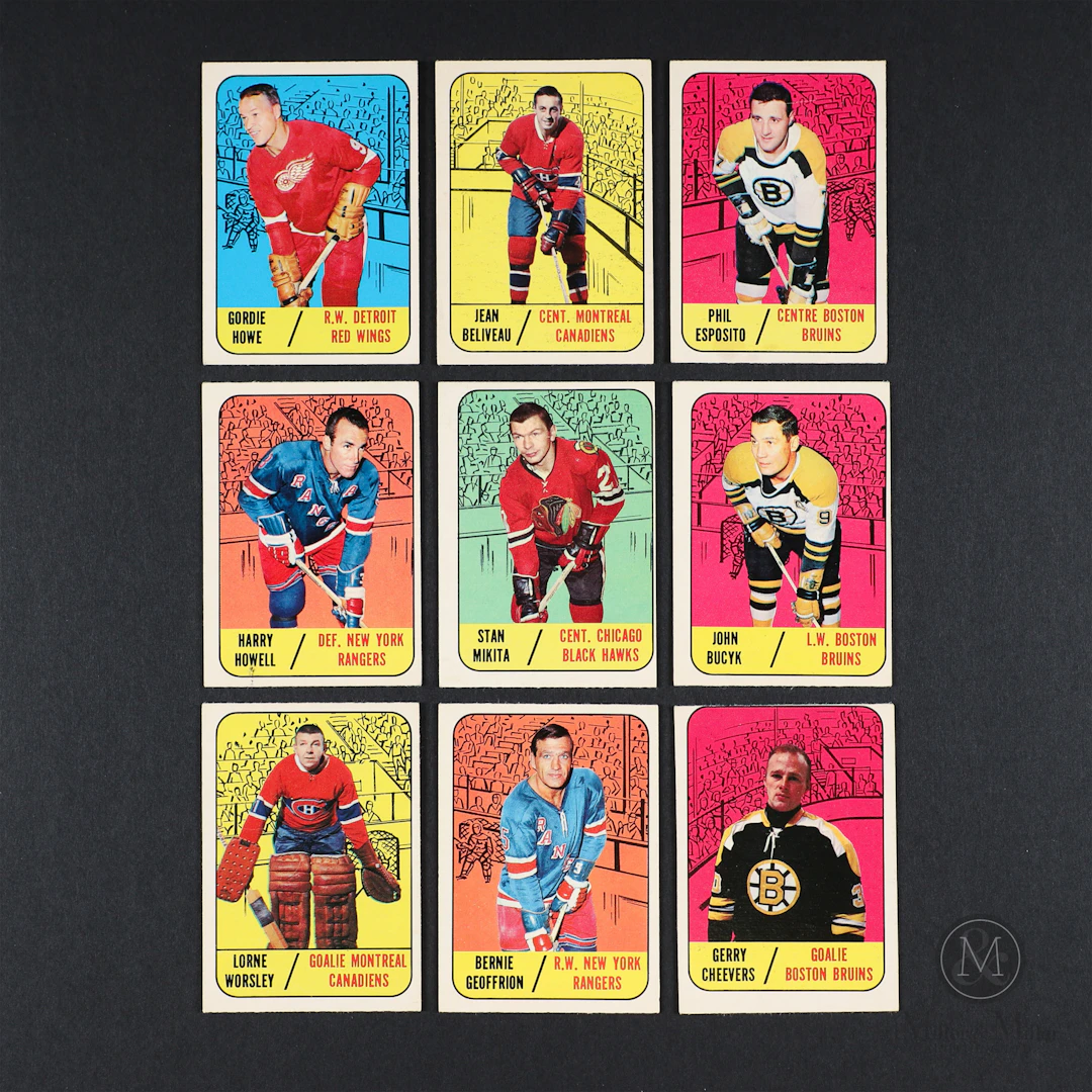 1967-68 O-Pee-Chee Partial Set w/ Howe (65/132)