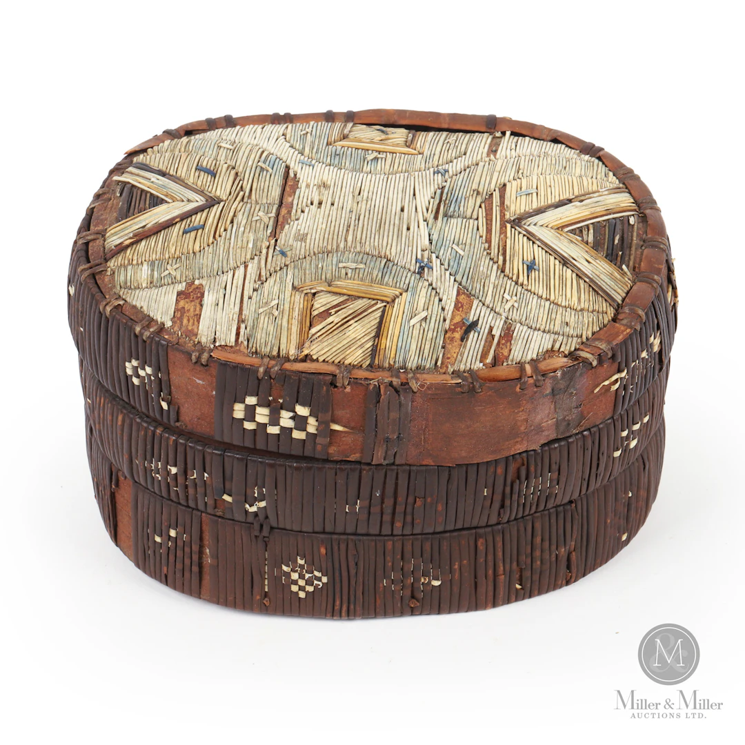 Early Oval Quill Box