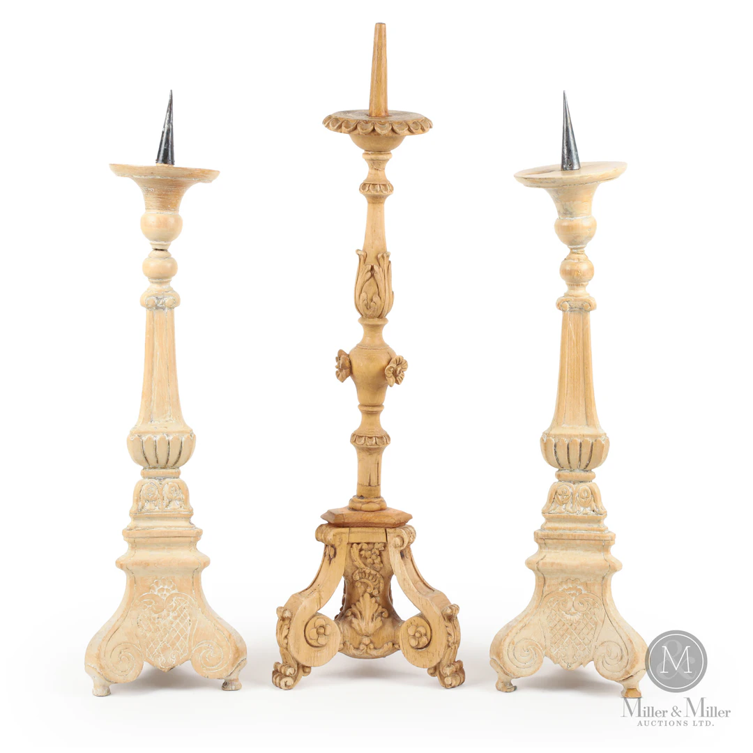 Chandeliers Sculptés (3) / Carved candlesticks (3)