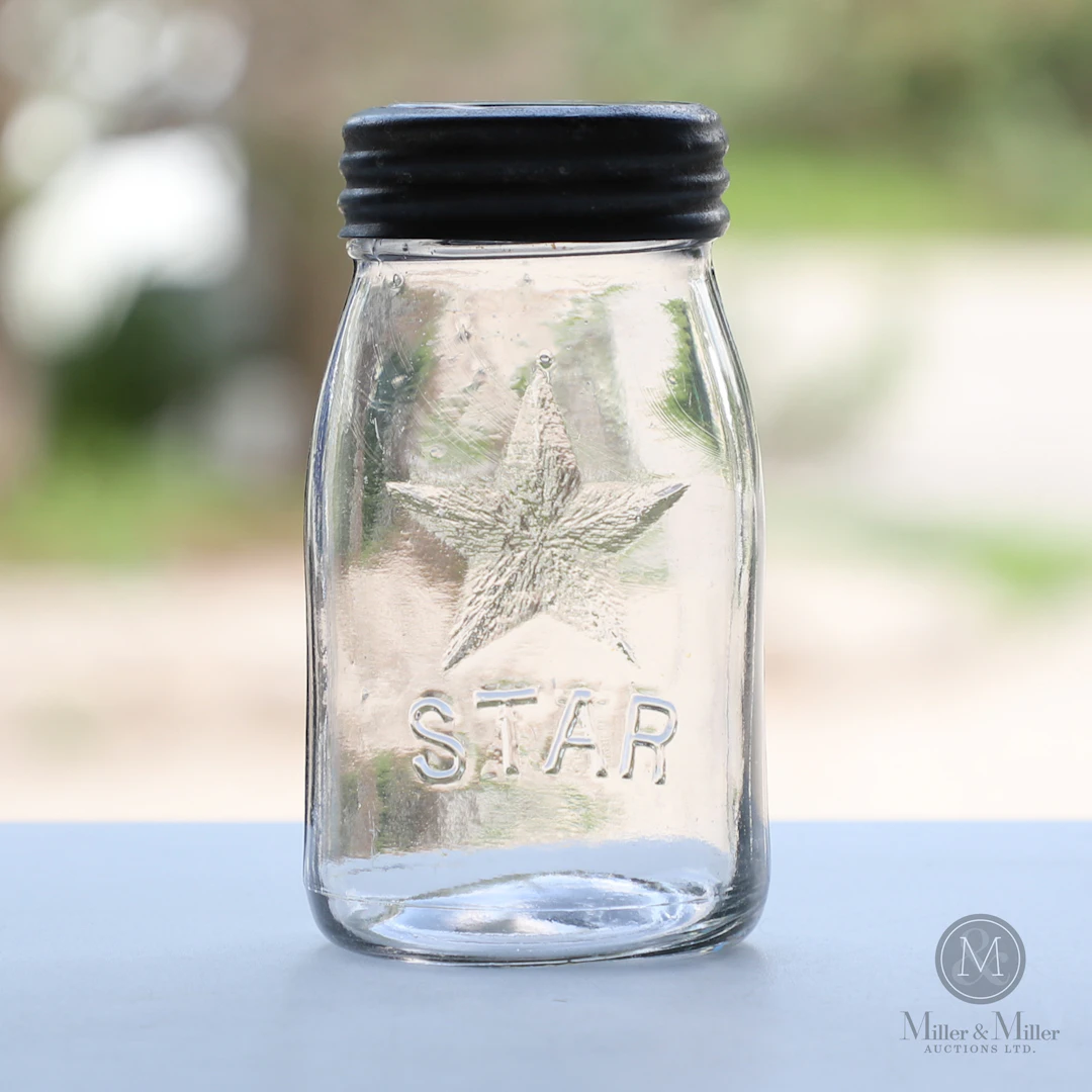 Star Pint Fruit Jar
