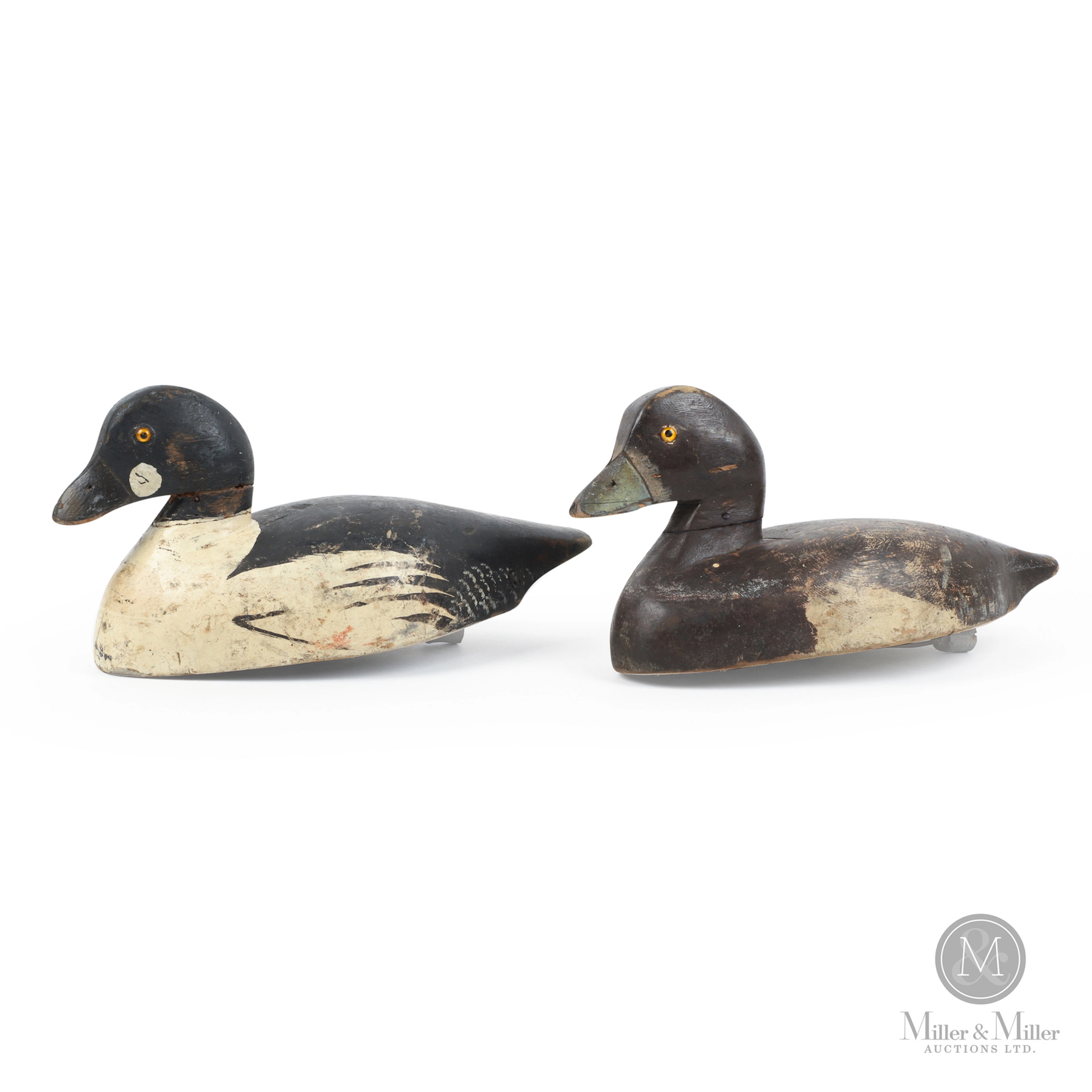 Unknown pair of Golden Eye Decoys
