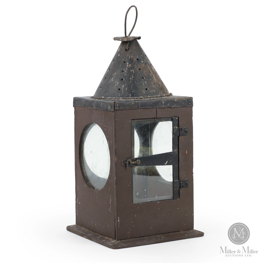 Primitive stable Lantern