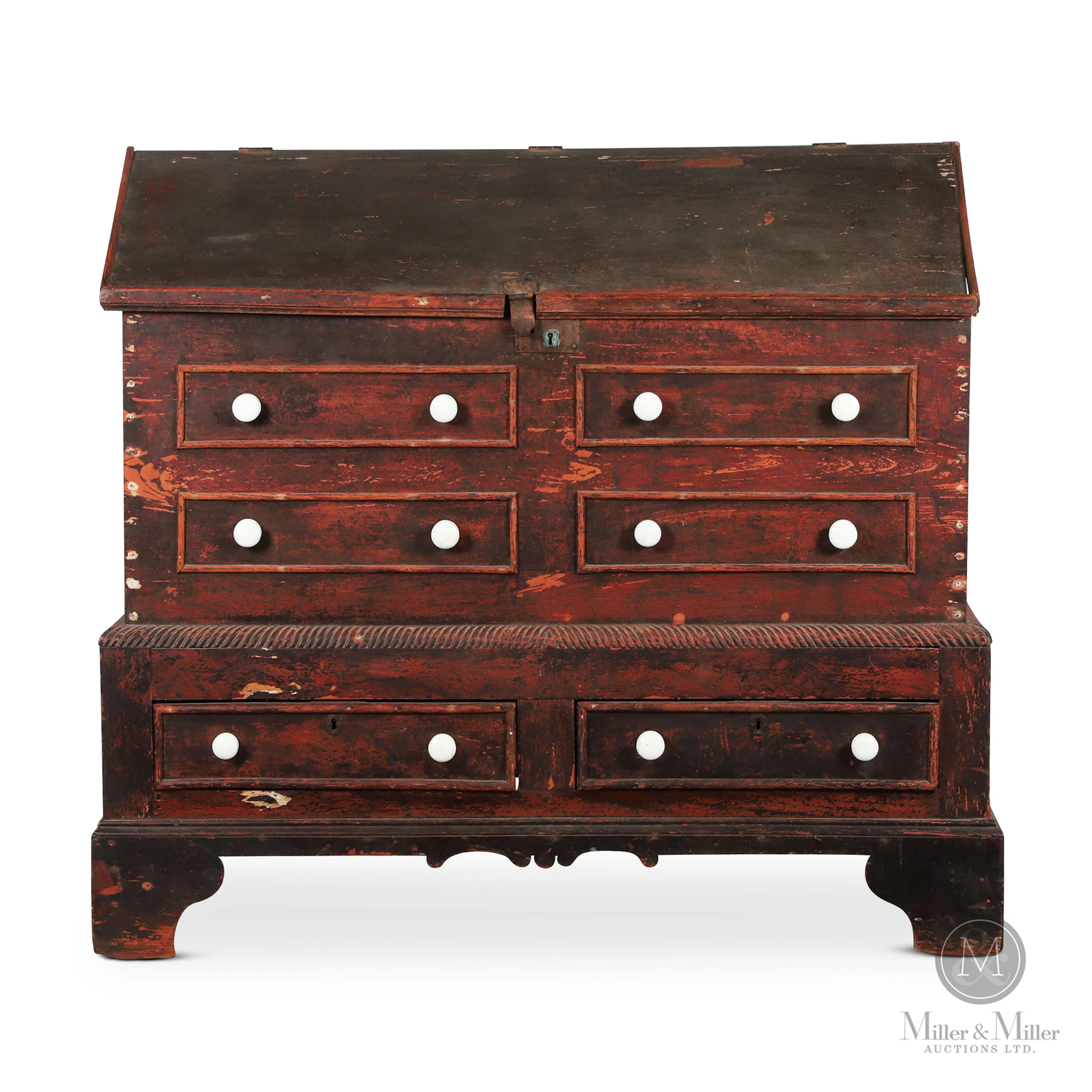 Slant Top Chest-on-Chest
