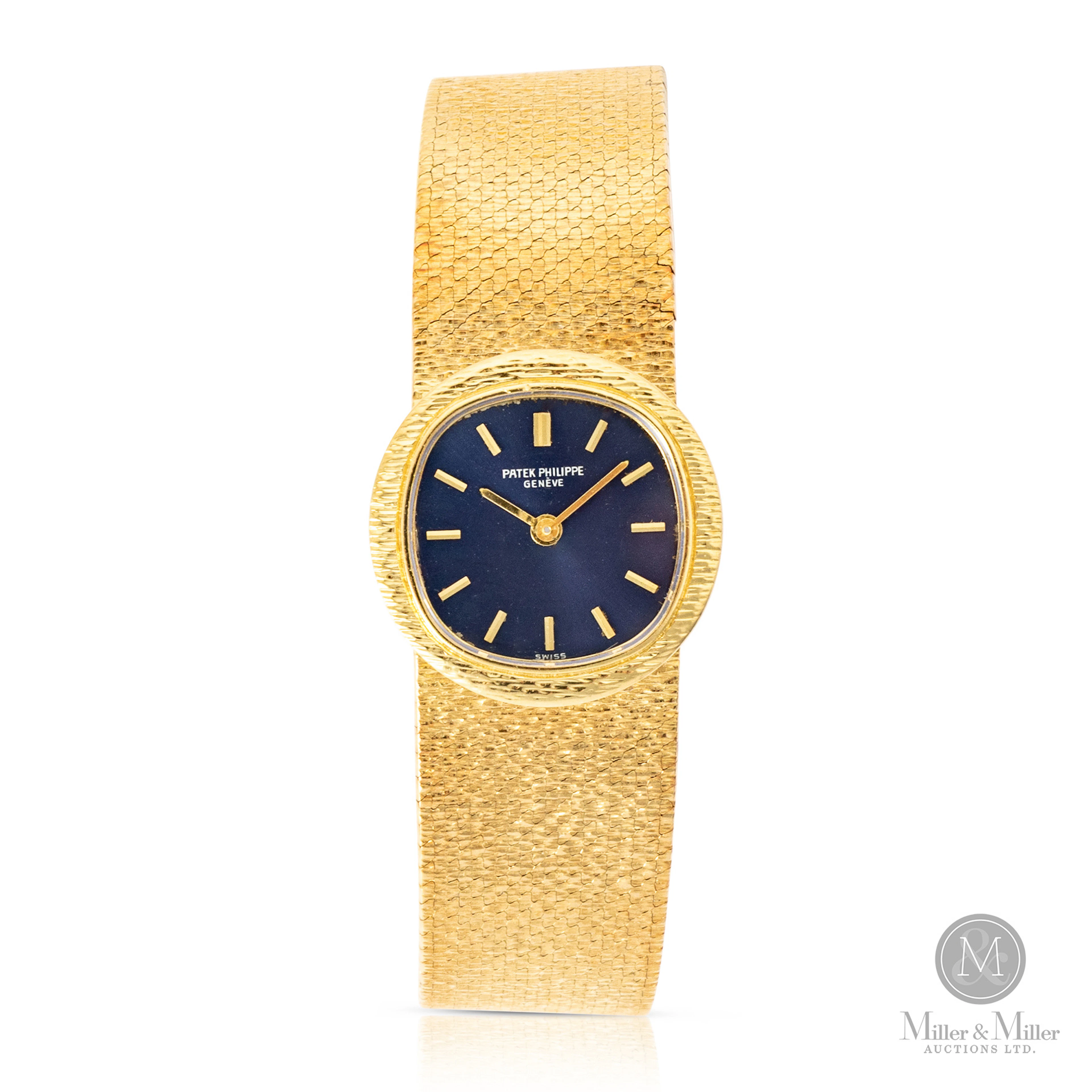 Patek Philippe 18K, Blue Dial, Integrated 18k Bracelet