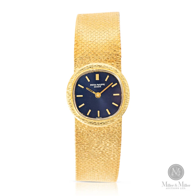 Patek Philippe 18K, Blue Dial, Integrated 18k Bracelet