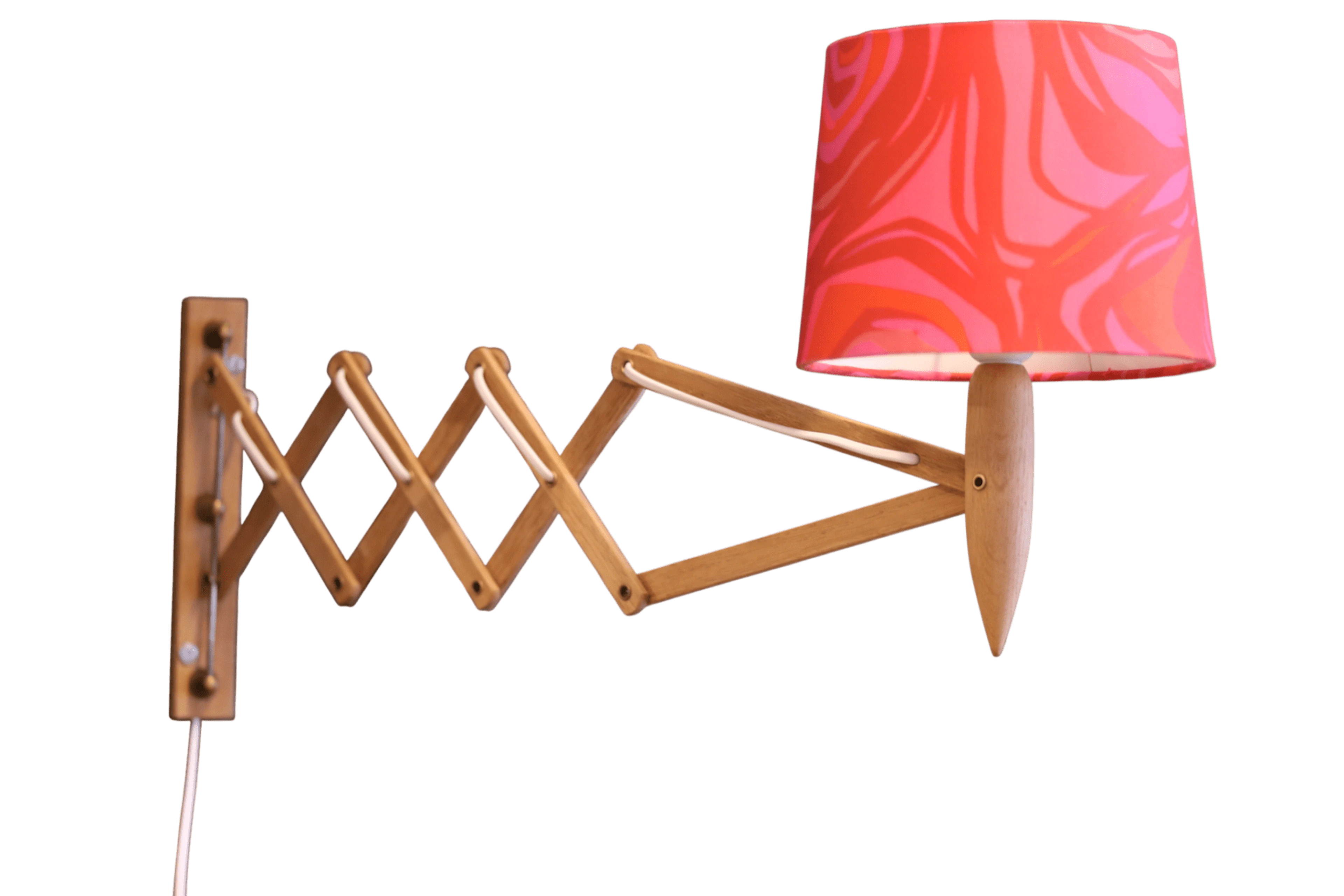 Erik Hansen Le Klint vägglampa 224 i ek. 68 cm utstick