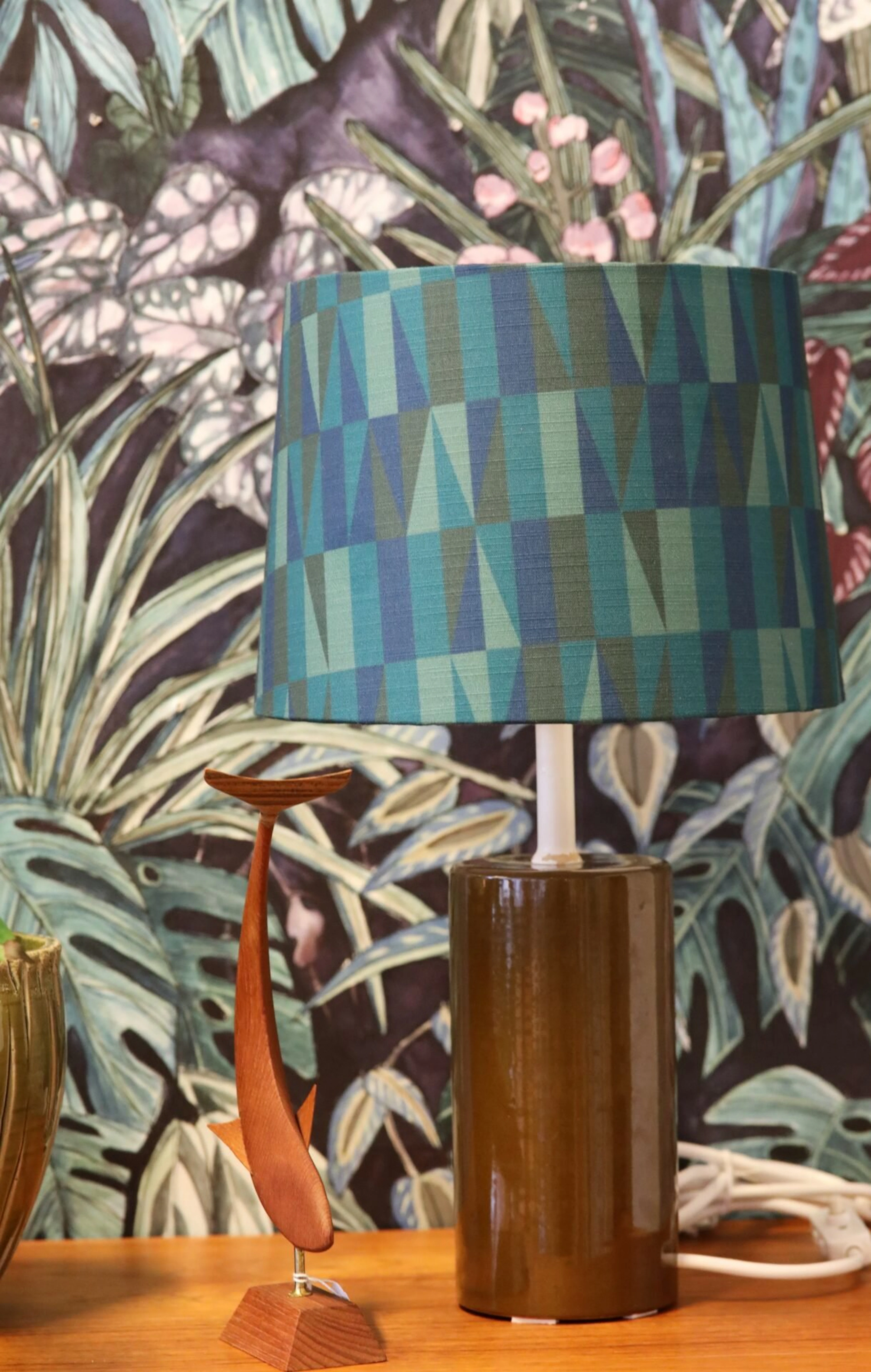 Lampskärm Prisma formgivet av Sven Markelius i olika storlekar