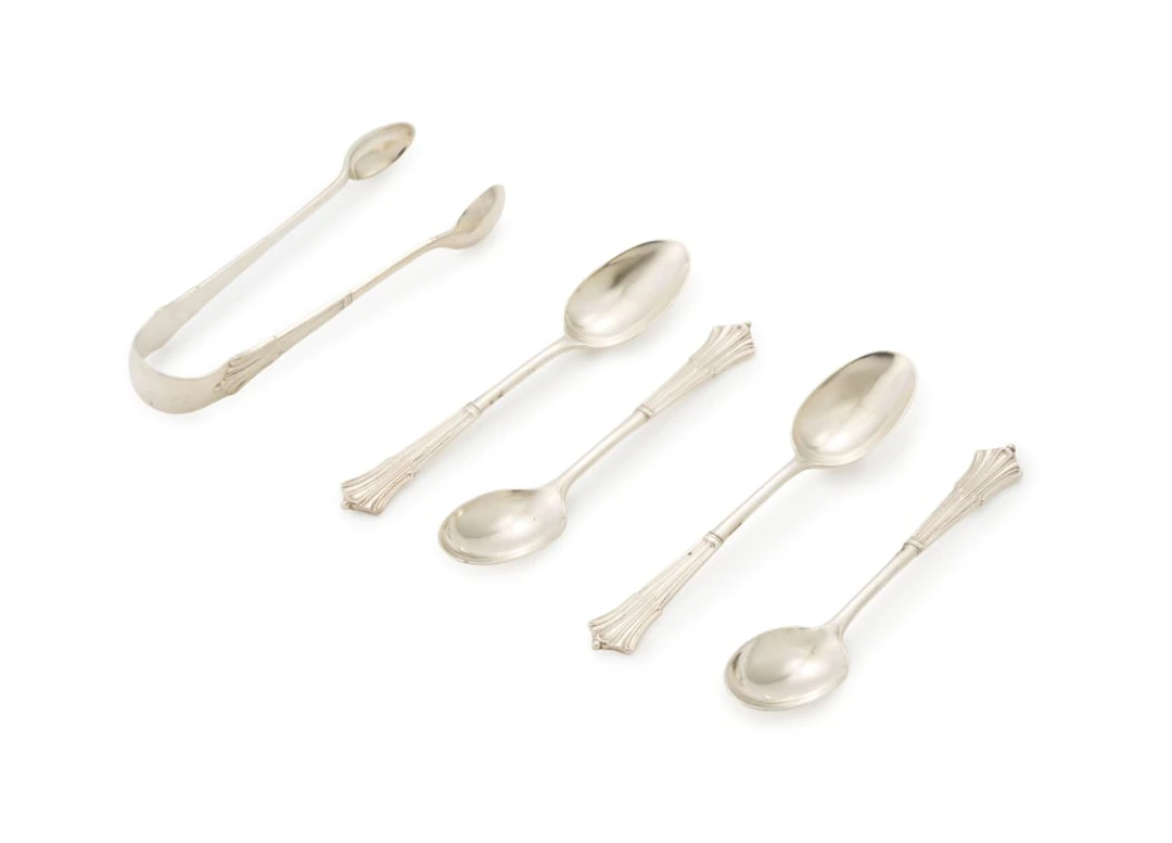 A set of four Edward VII Albany pattern silver teaspoons, Goldsmiths