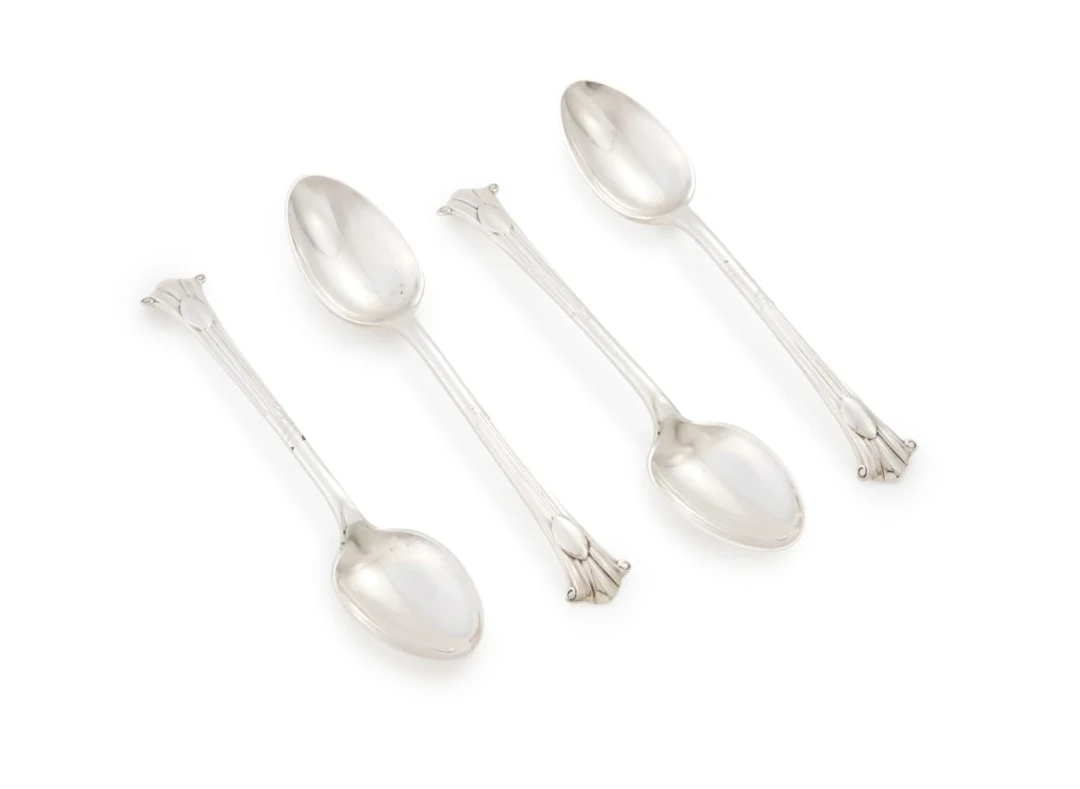 Four George V silver teaspoons, Mappin & Webb Ltd, Sheffield, 1925