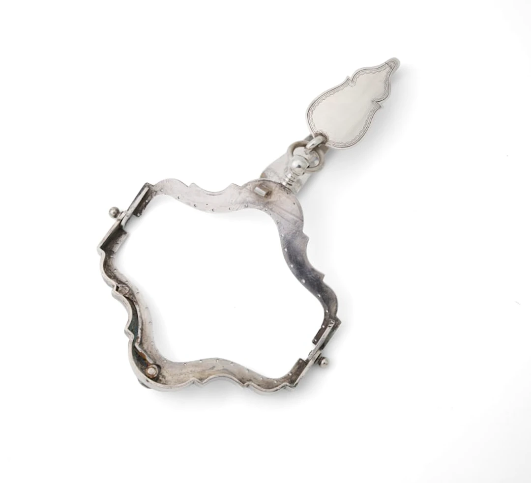 A rare Cape silver chatelaine purse, Marthinus Lourens Smith, c.1757-1806