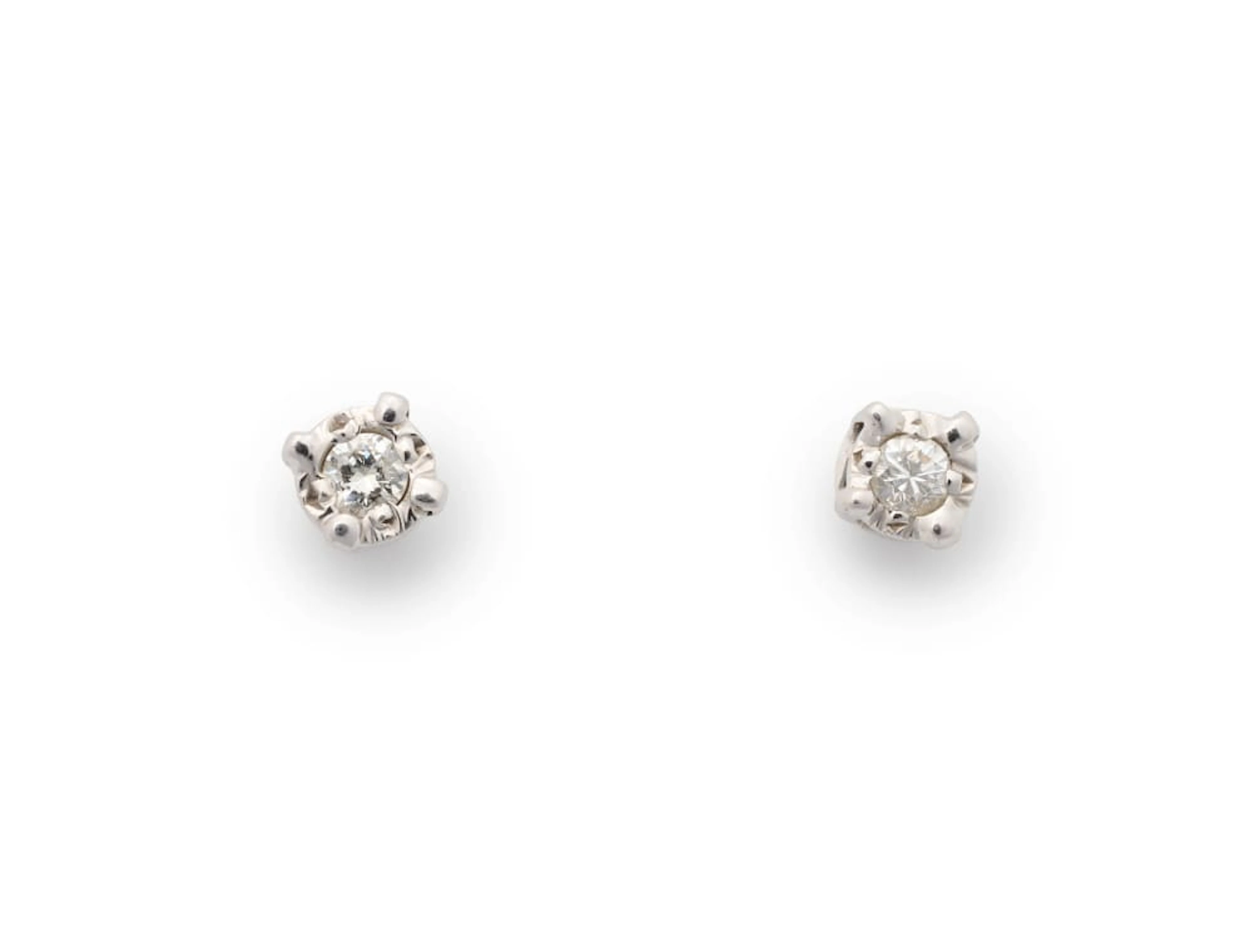 Diamond studs