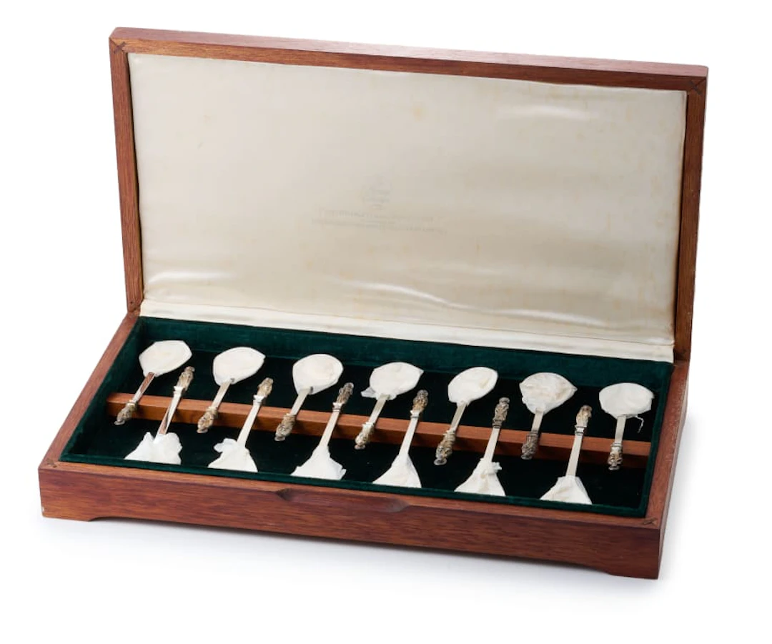 A set of thirteen Apostle spoons, The Heritage Collection in association