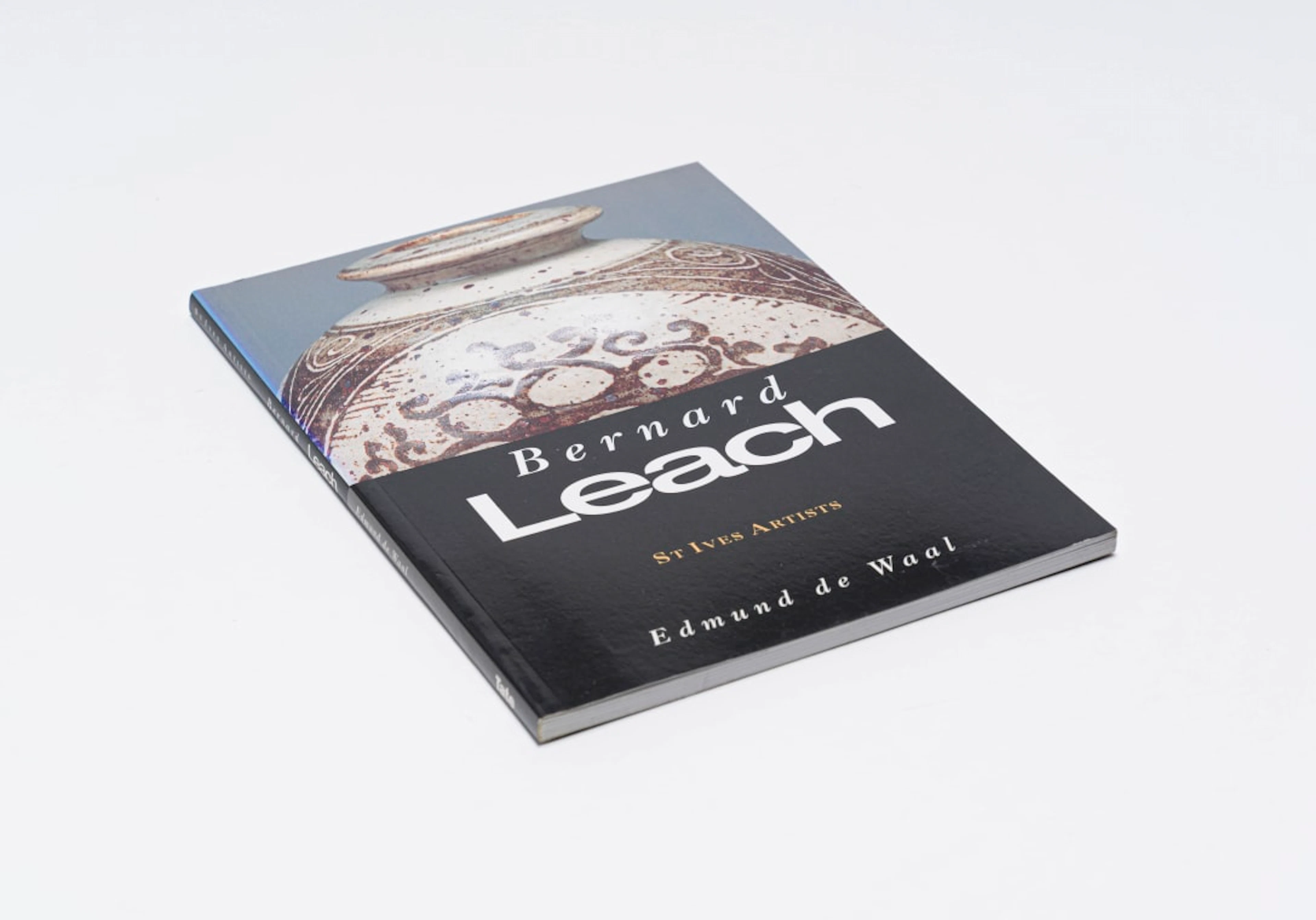 Edmund de Waal; Bernard Leach: St Ives Artists