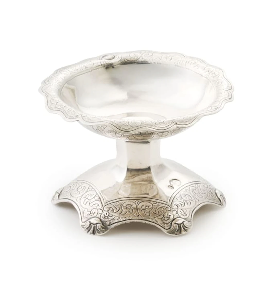 An Ottoman Empire silver pedestal dish, c.1844-1923
