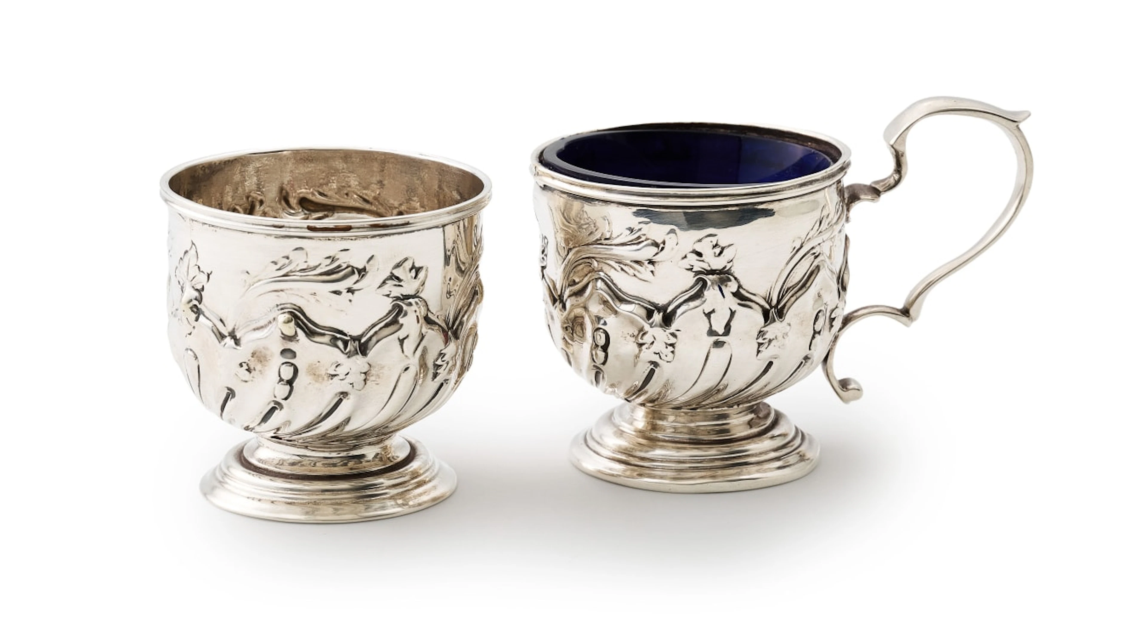 An Edward VII silver miniature cup and bowl, Henry Matthews, Birmingham, 1903