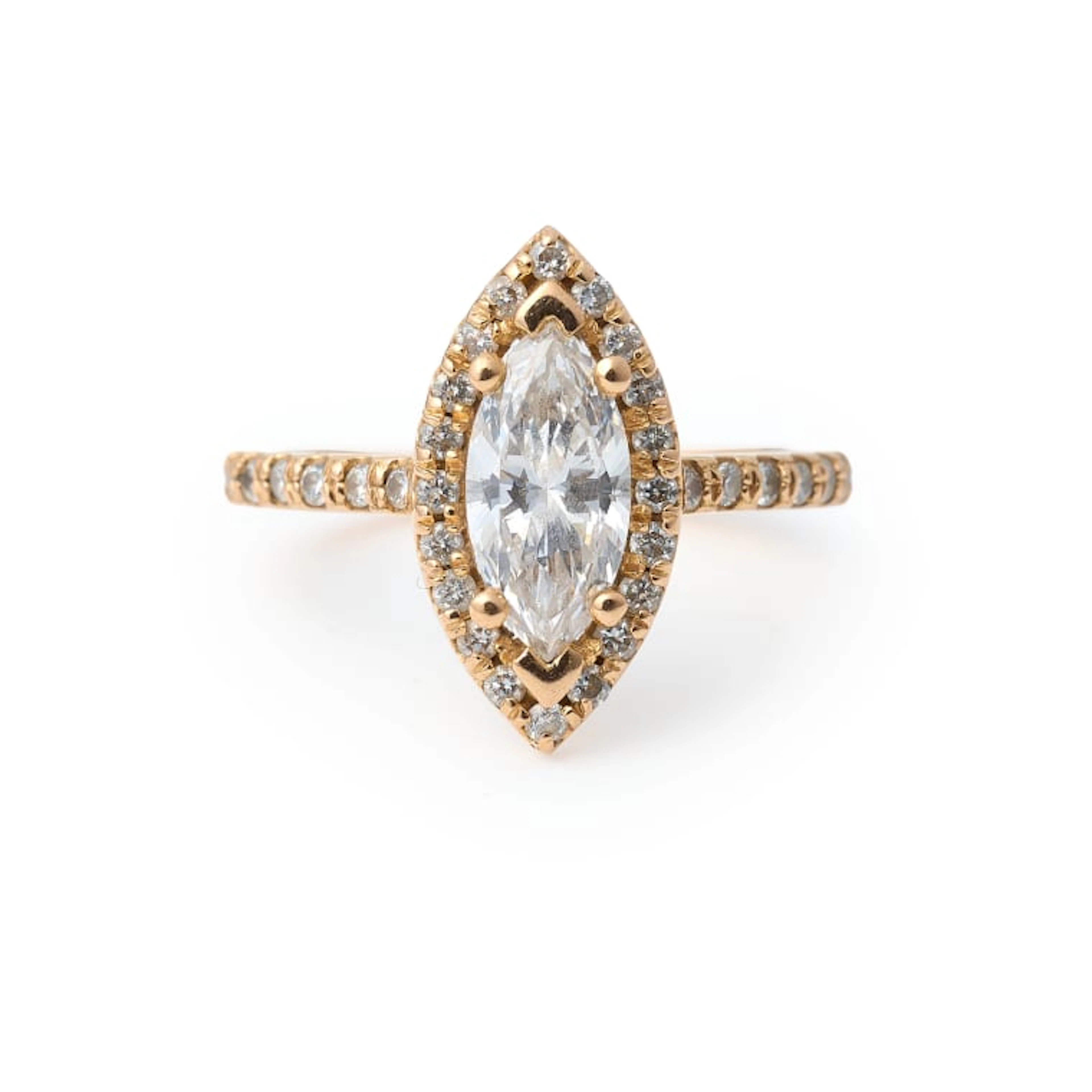 Diamond halo ring