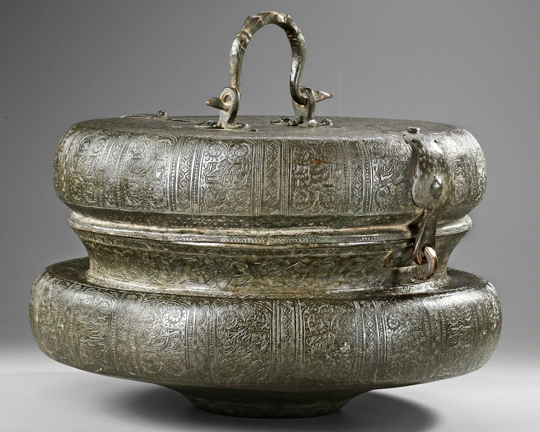 A SAFAVID TINNED COPPER BOWL AND COVER, PERSIA, 17TH CENTURY