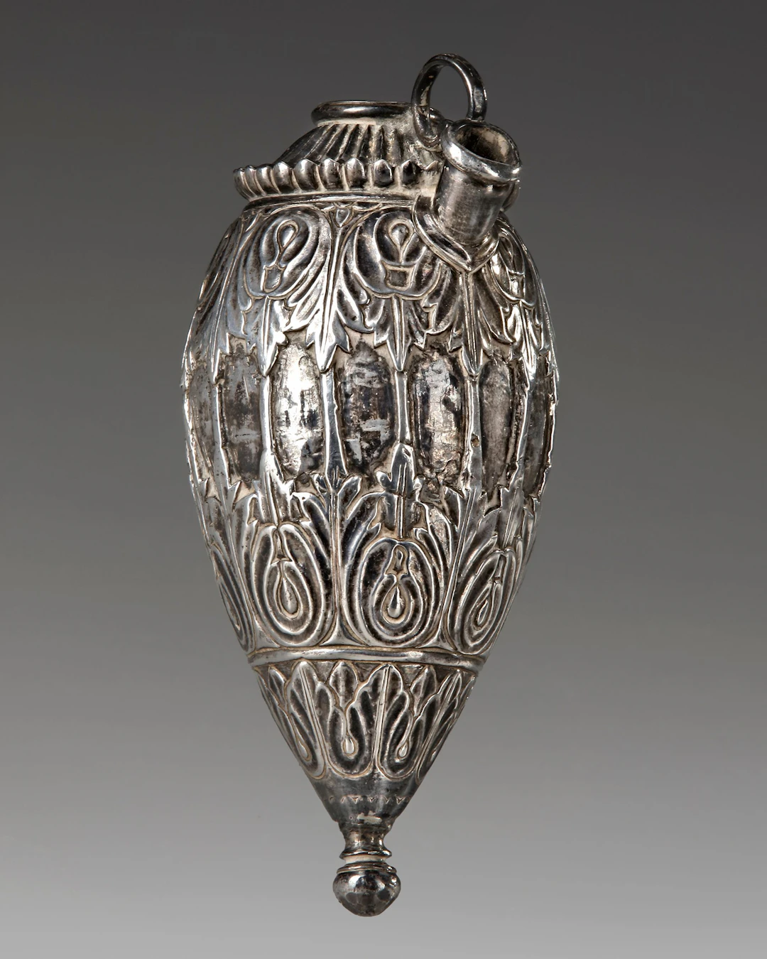AN INDIAN SILVER HOOKAH BASE, 19TH CENTURY