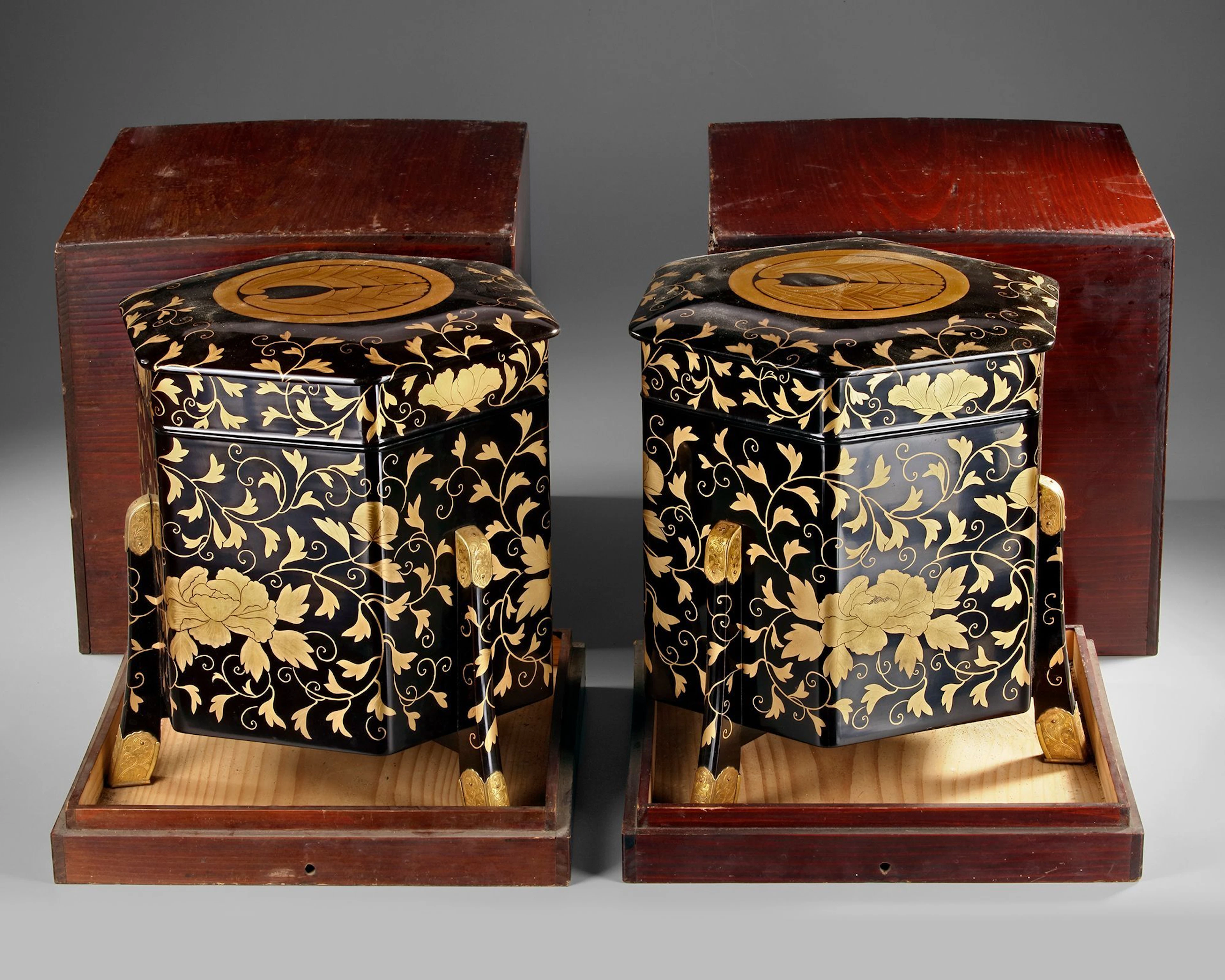 A JAPANESE SET OF TWO HEXAGONAL HOKAI CEREMONIAL BOXES, MEIJI PERIOD