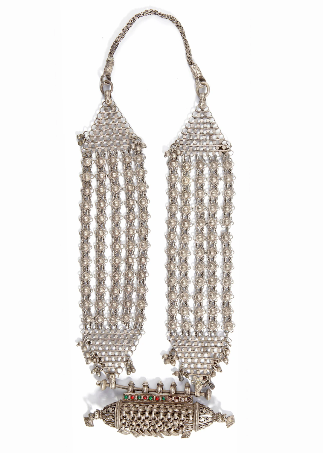 A SILVER NECKLACE, YEMEN, 19TH CENTURY