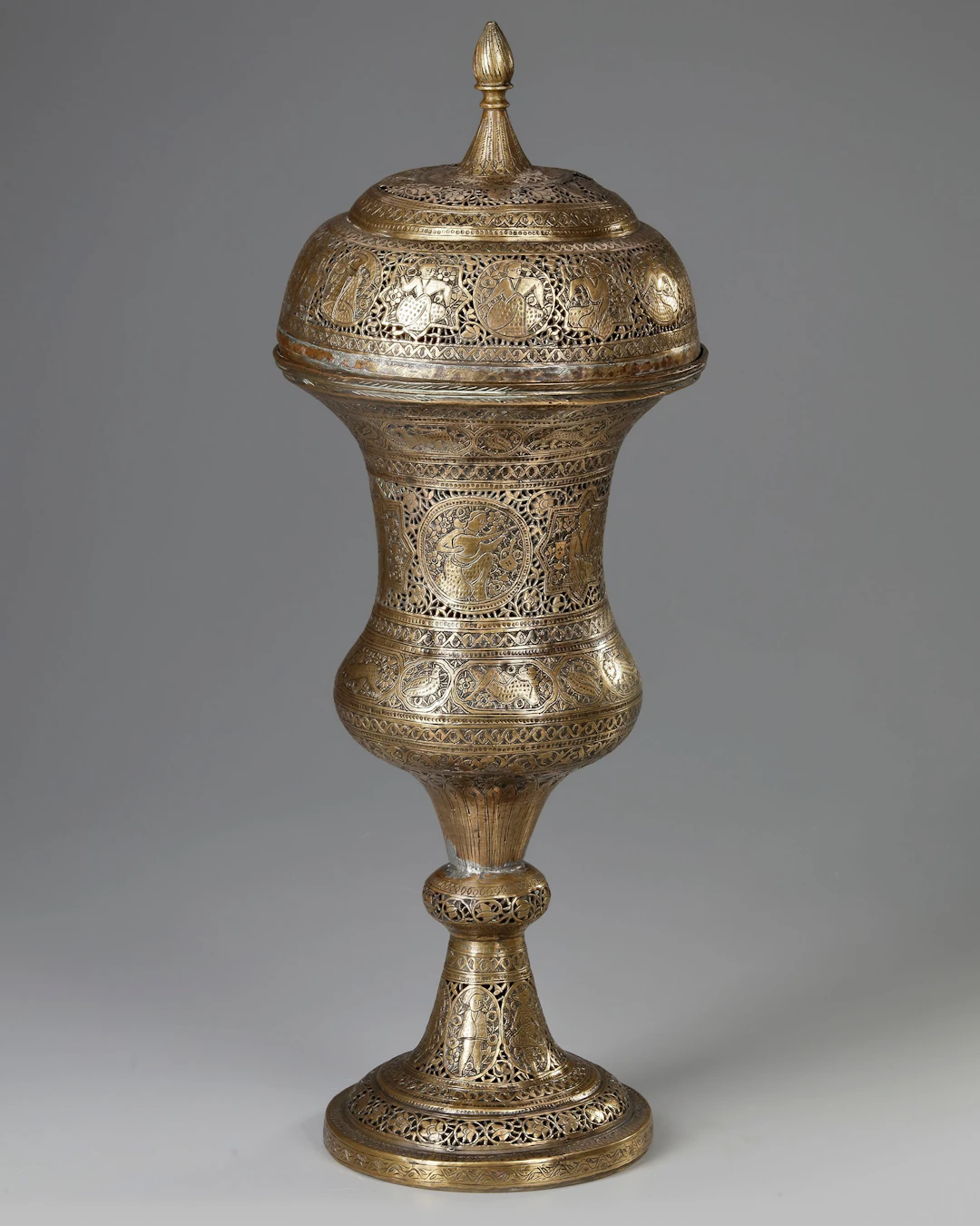 A LARGE PERSIAN BRASS INCENSE BURNER, QAJAR, 19TH CENTURY