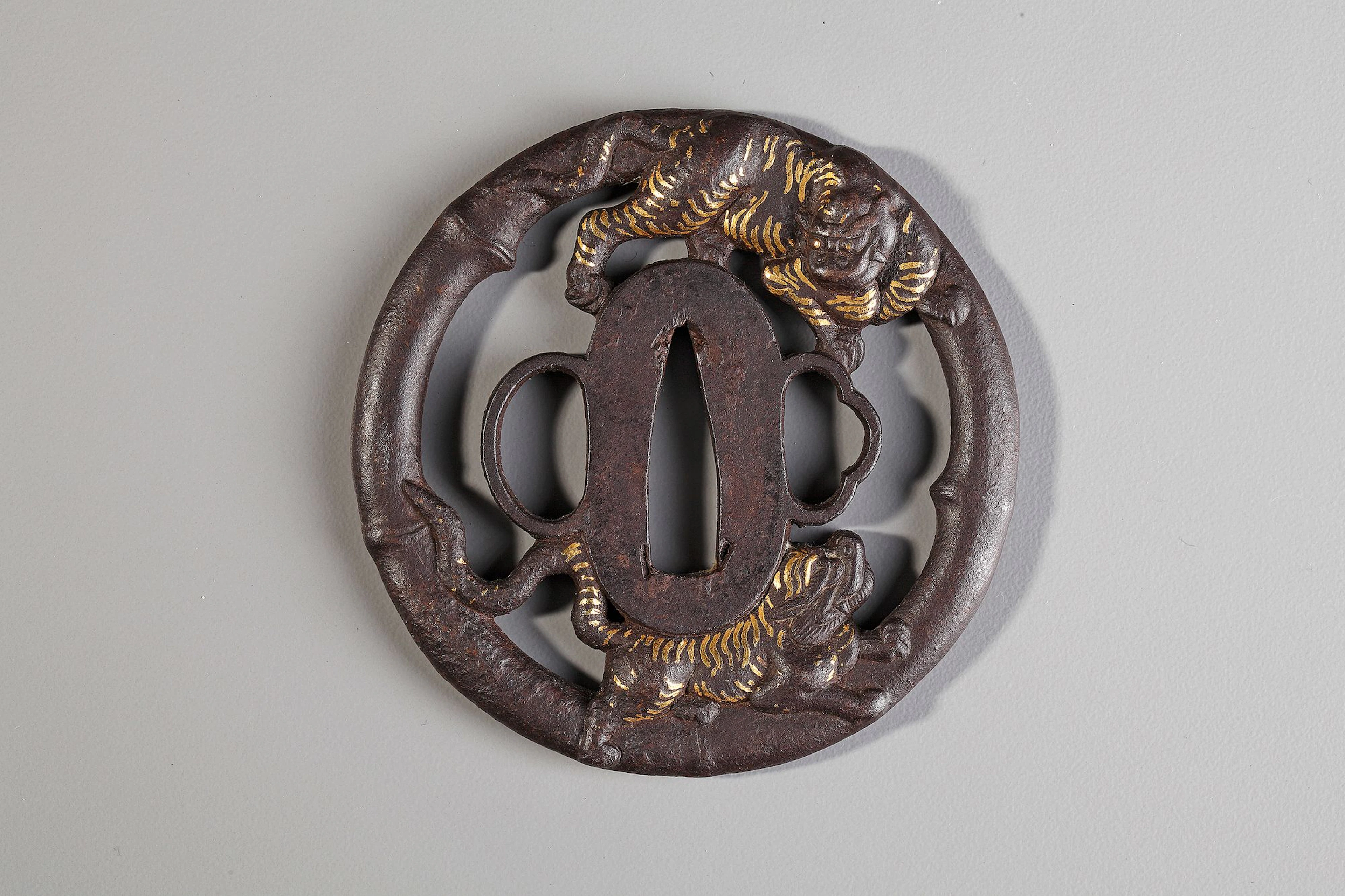 A JAPANESE TSUBA, EDO PERIOD (1615–1868)