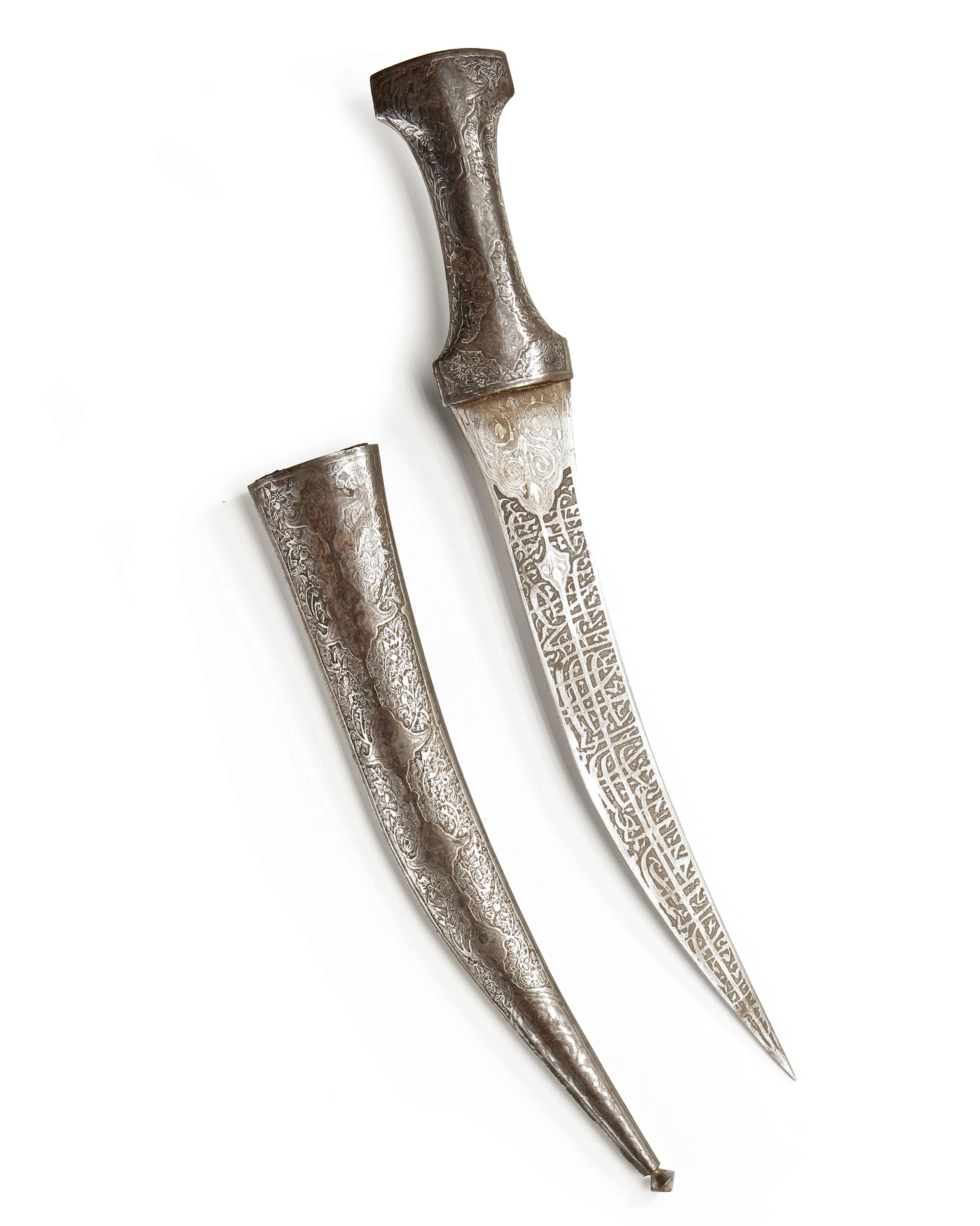 A PERSIAN DAGGER (KHANJAR) WITH CALLIGRAPHIC DECORATION, ZAND DYNASTY