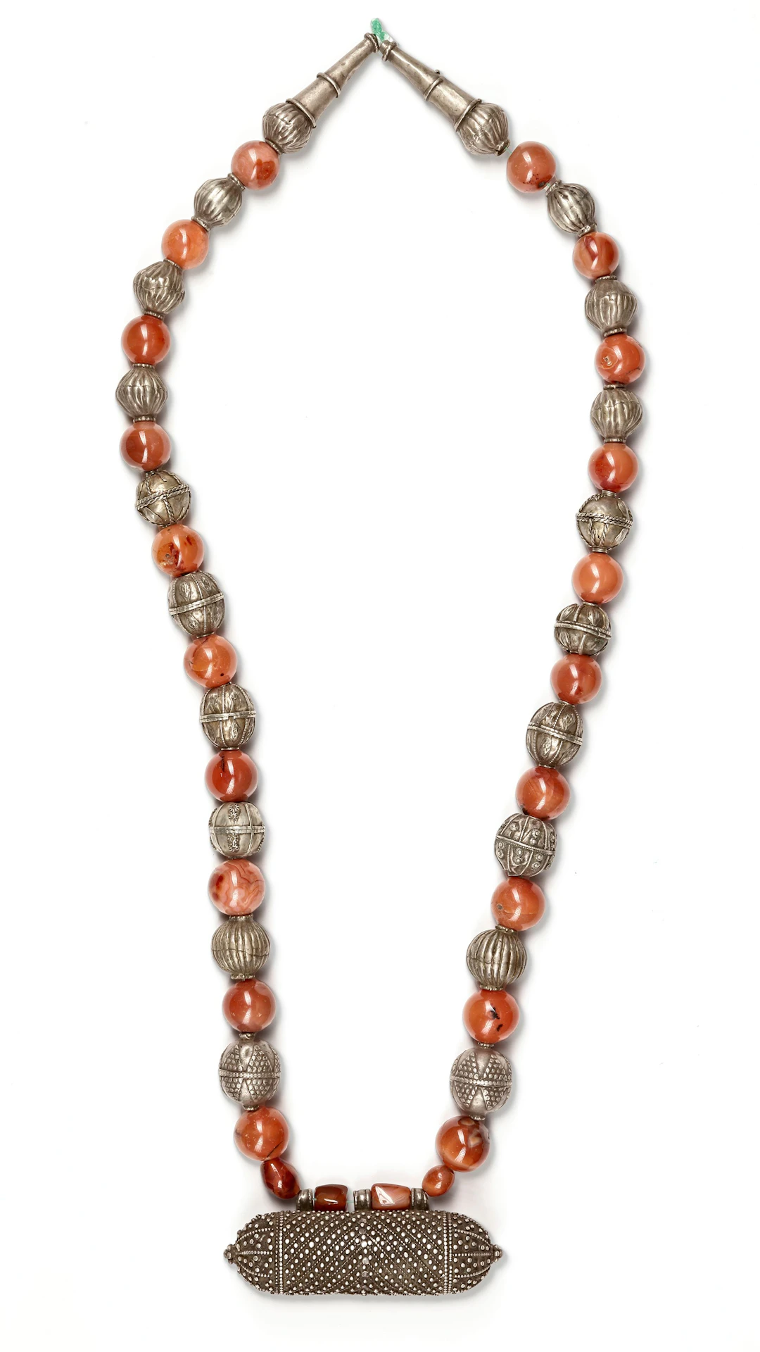 A SILVER NECKLACE, YEMEN, 19TH CENTURY