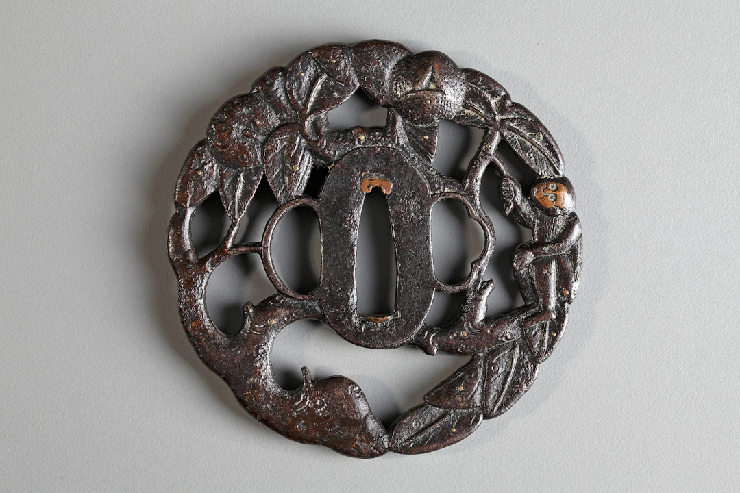 A JAPANESE TSUBA, EDO PERIOD (1615–1868)