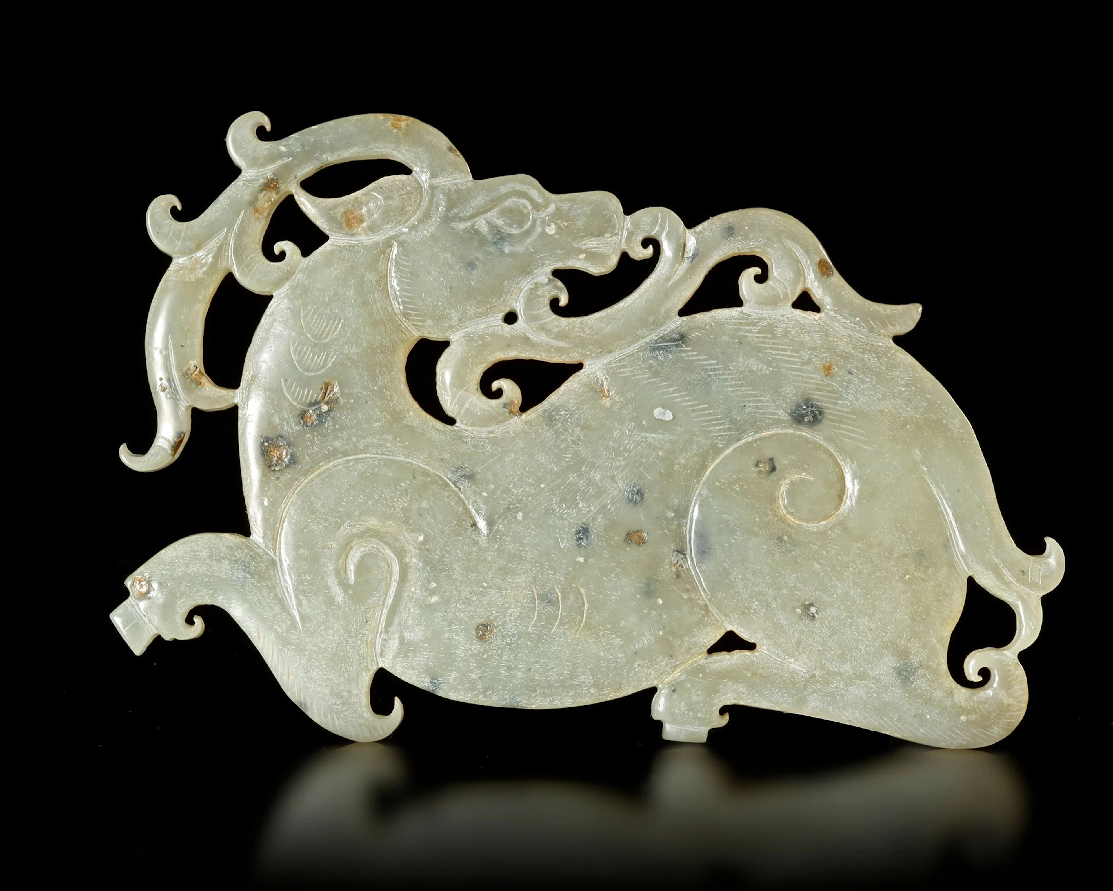 A GREYISH-GREEN JADE DEE PENDANT, CHINA, ZHOU DYNASTY
