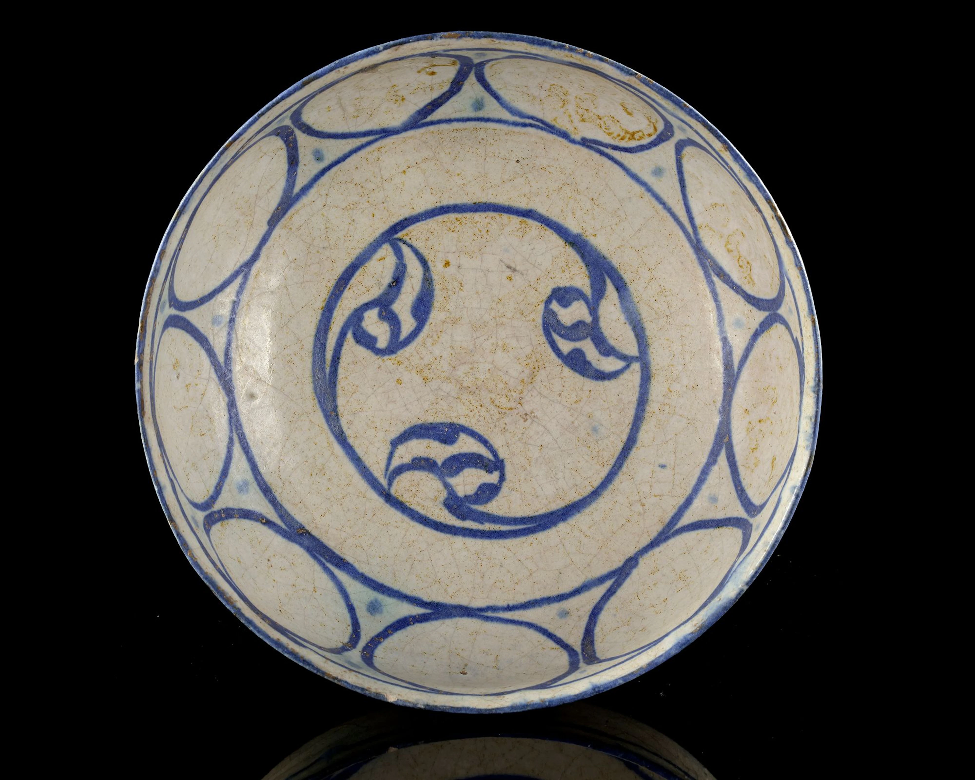 A KASHAN LUSTRE POTTERY BOWL, PERSIA, 12TH CENTURY